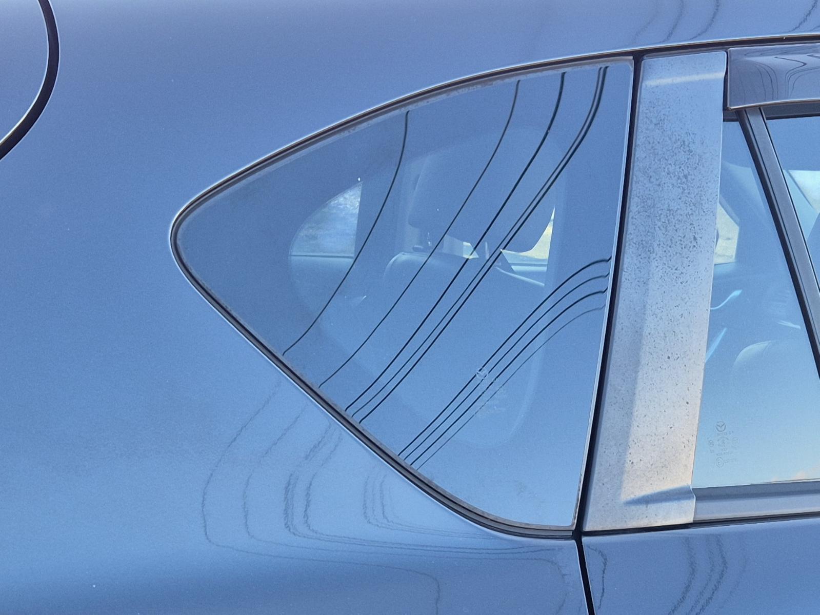 Right_Rear_Side_Glass