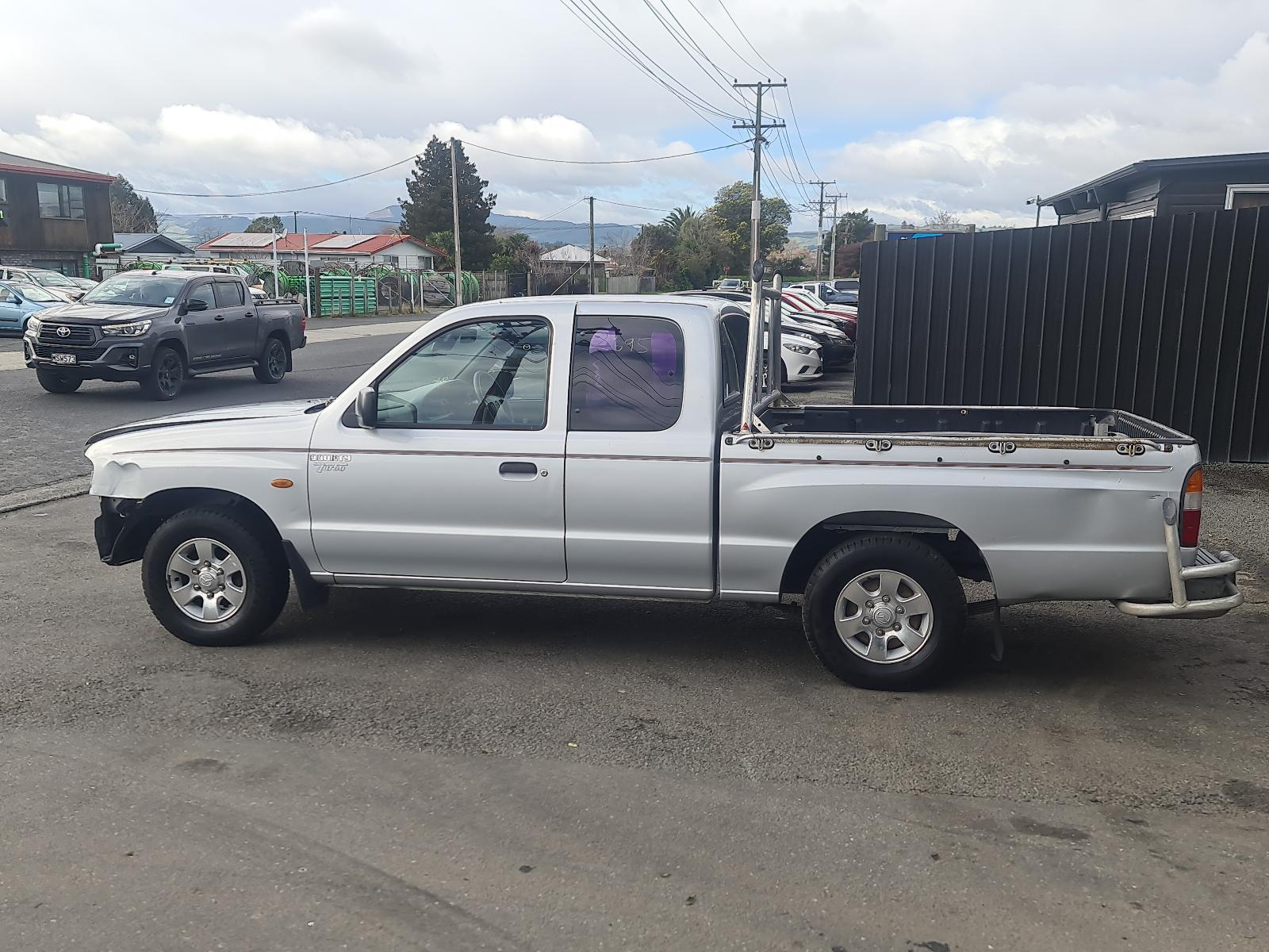 Mazda Bounty - UN 1999-2006