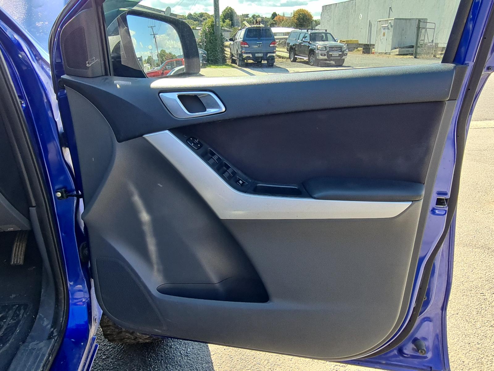 Mazda BT50 - UP 2011-Present