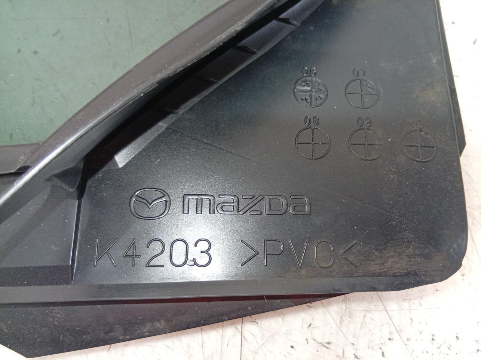 Right_Rear_1q_Door_Glass