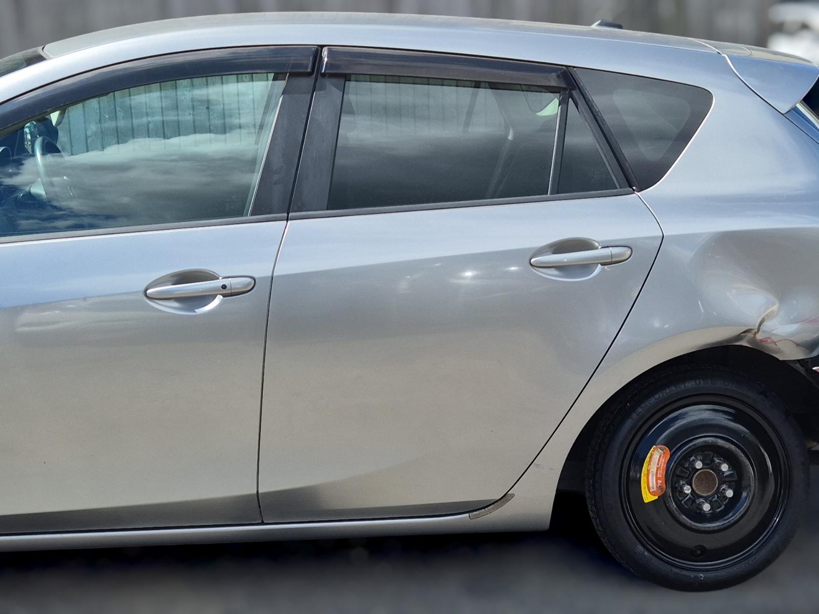 Left_Rear_Door_Sliding