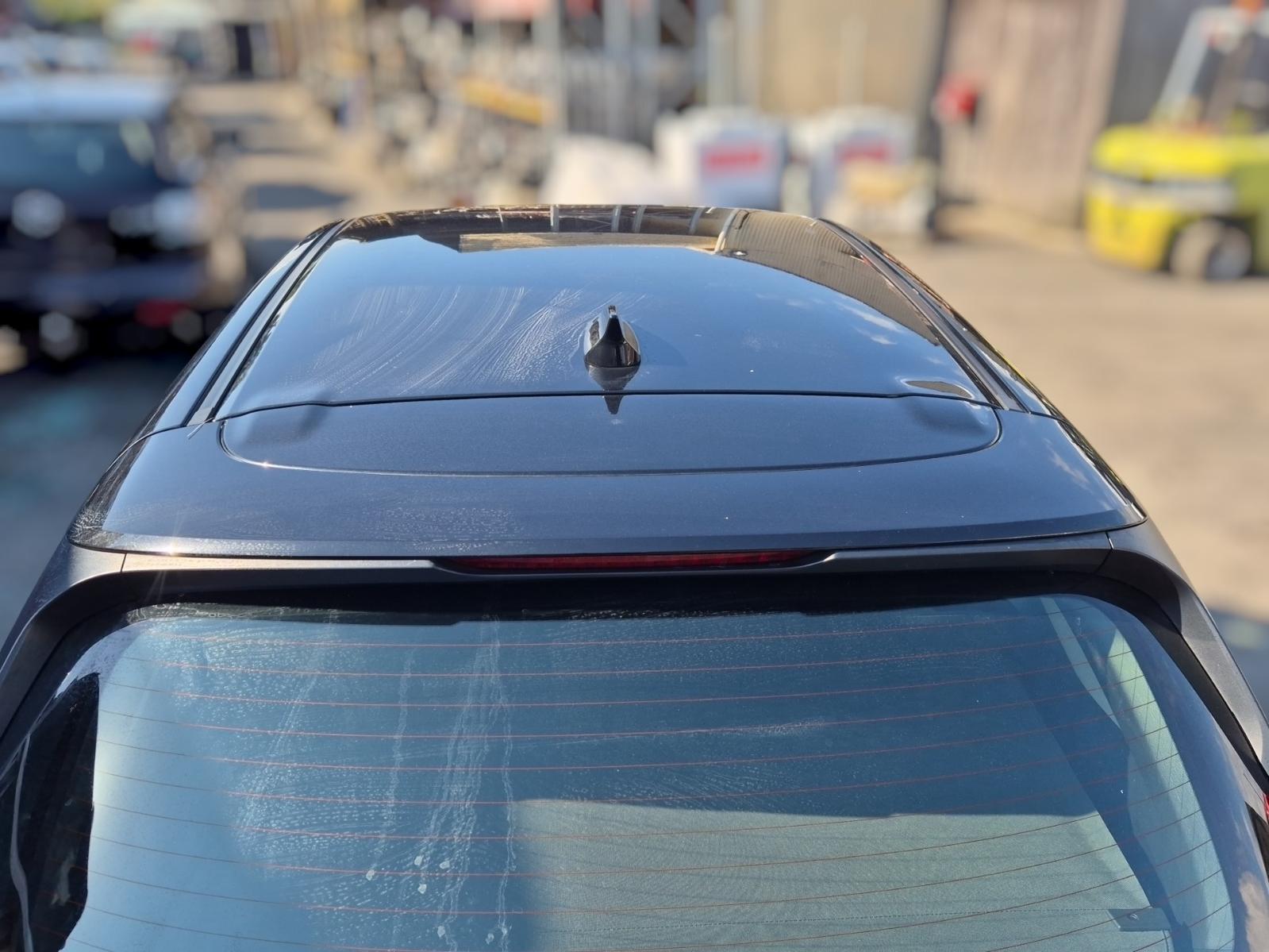 Rear_Spoiler