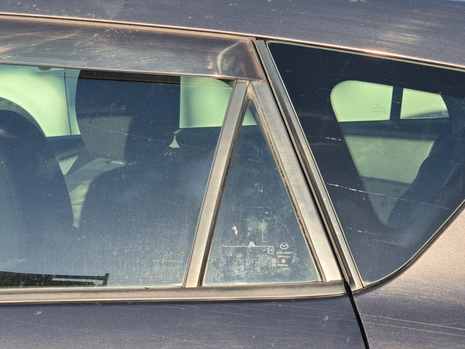 Left_Rear_1q_Door_Glass