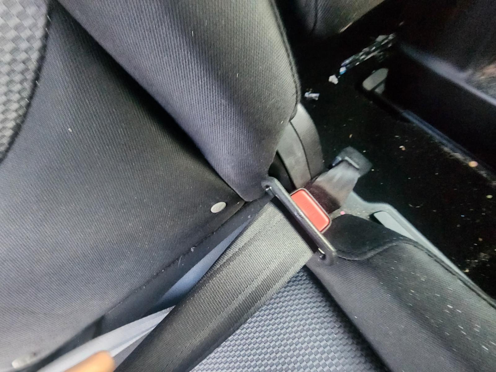 Seat_Belt_Stalk