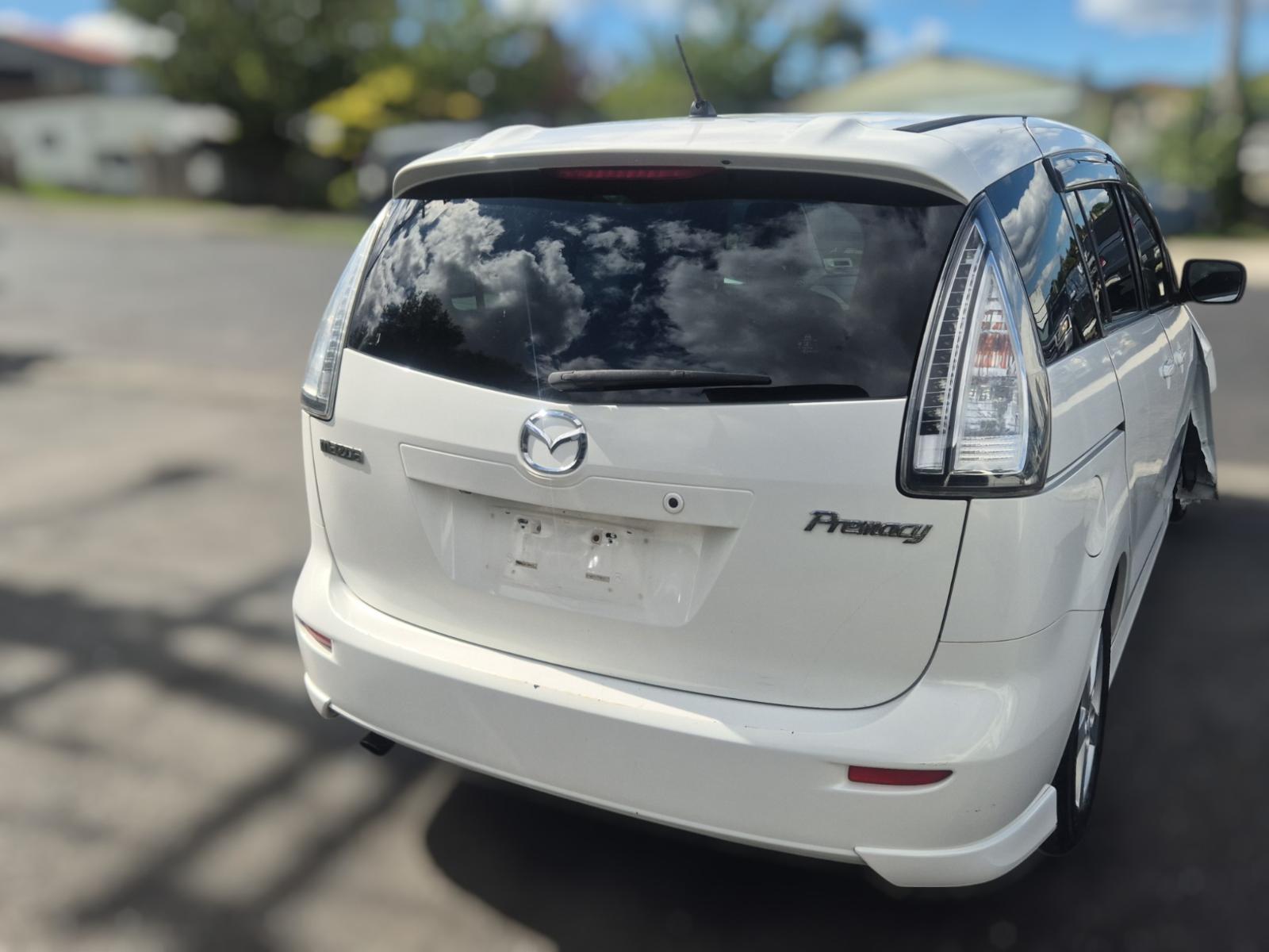 Mazda Premacy - CREW