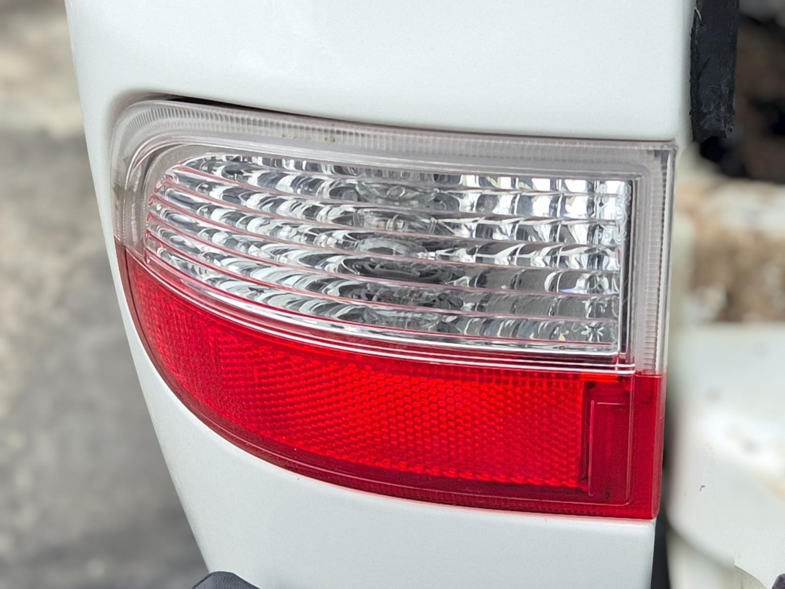 Left_Taillight