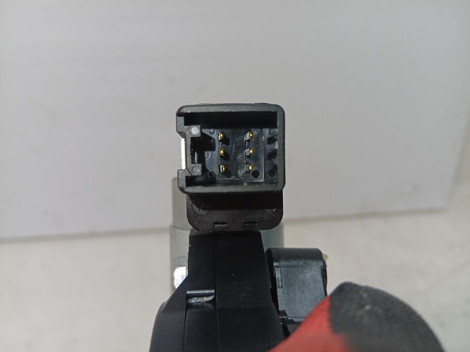 Right_Front_Window_Reg_Motor