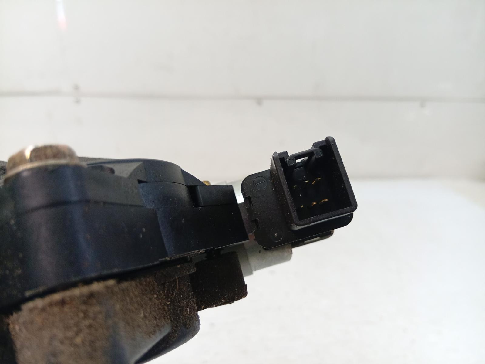 Right_Front_Window_Reg_Motor