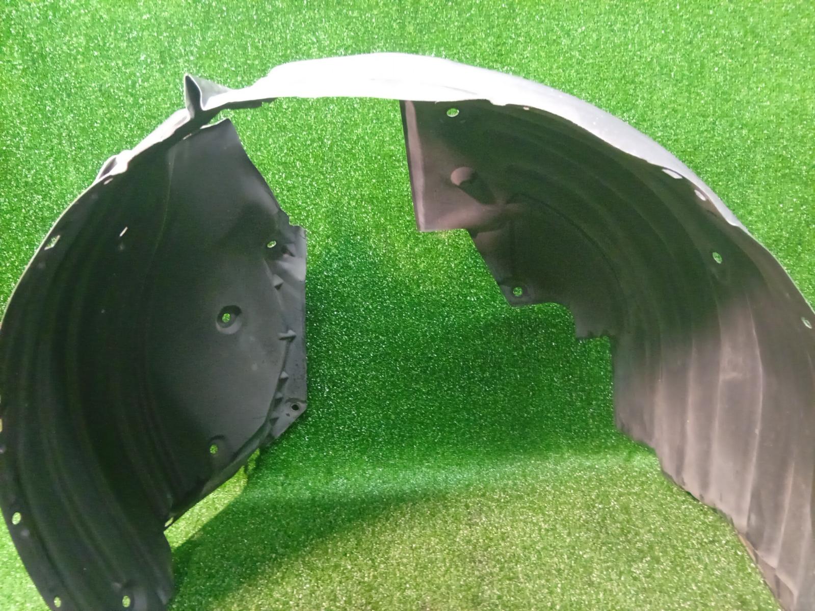 Right Guard Liner