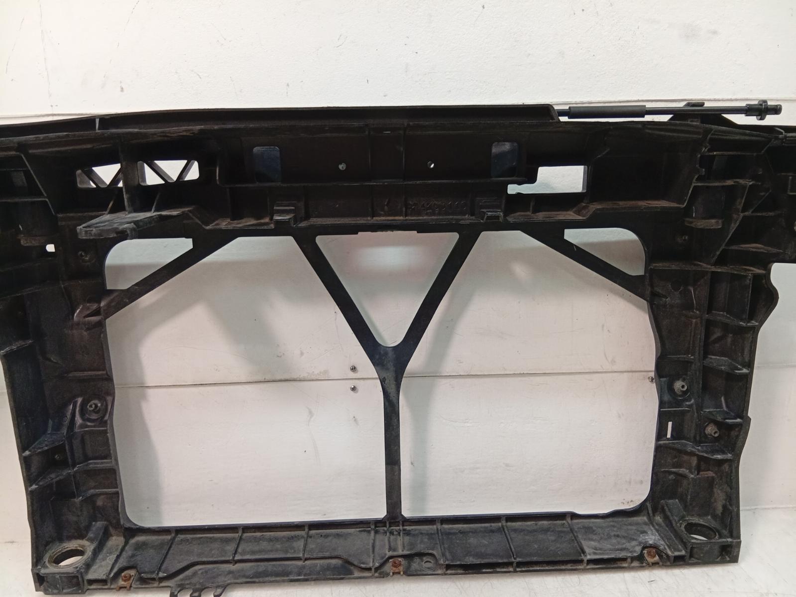 Radiator_Support