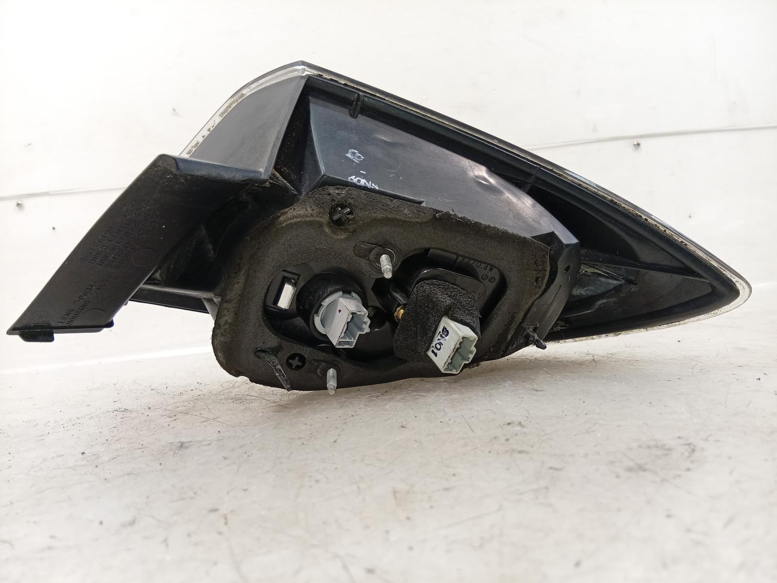 Left_Taillight