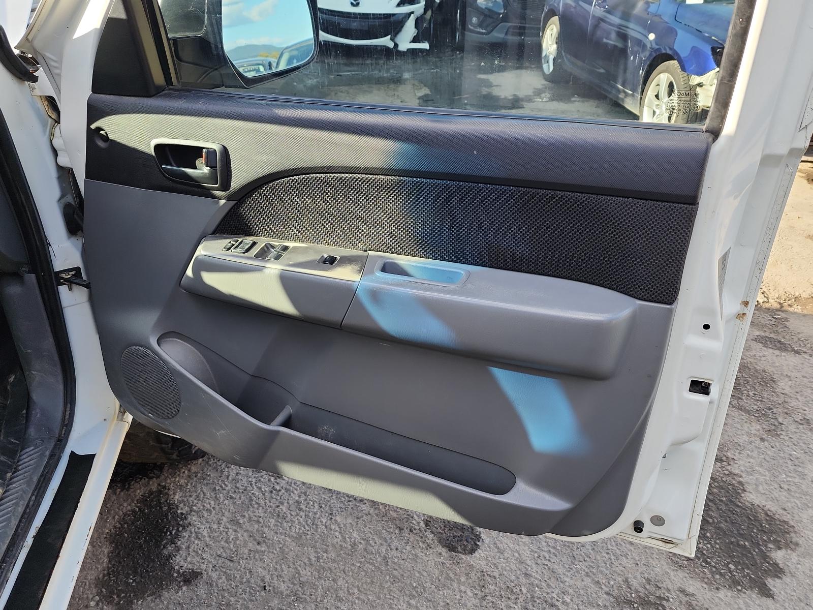 Mazda BT50 - UN 2006-2011