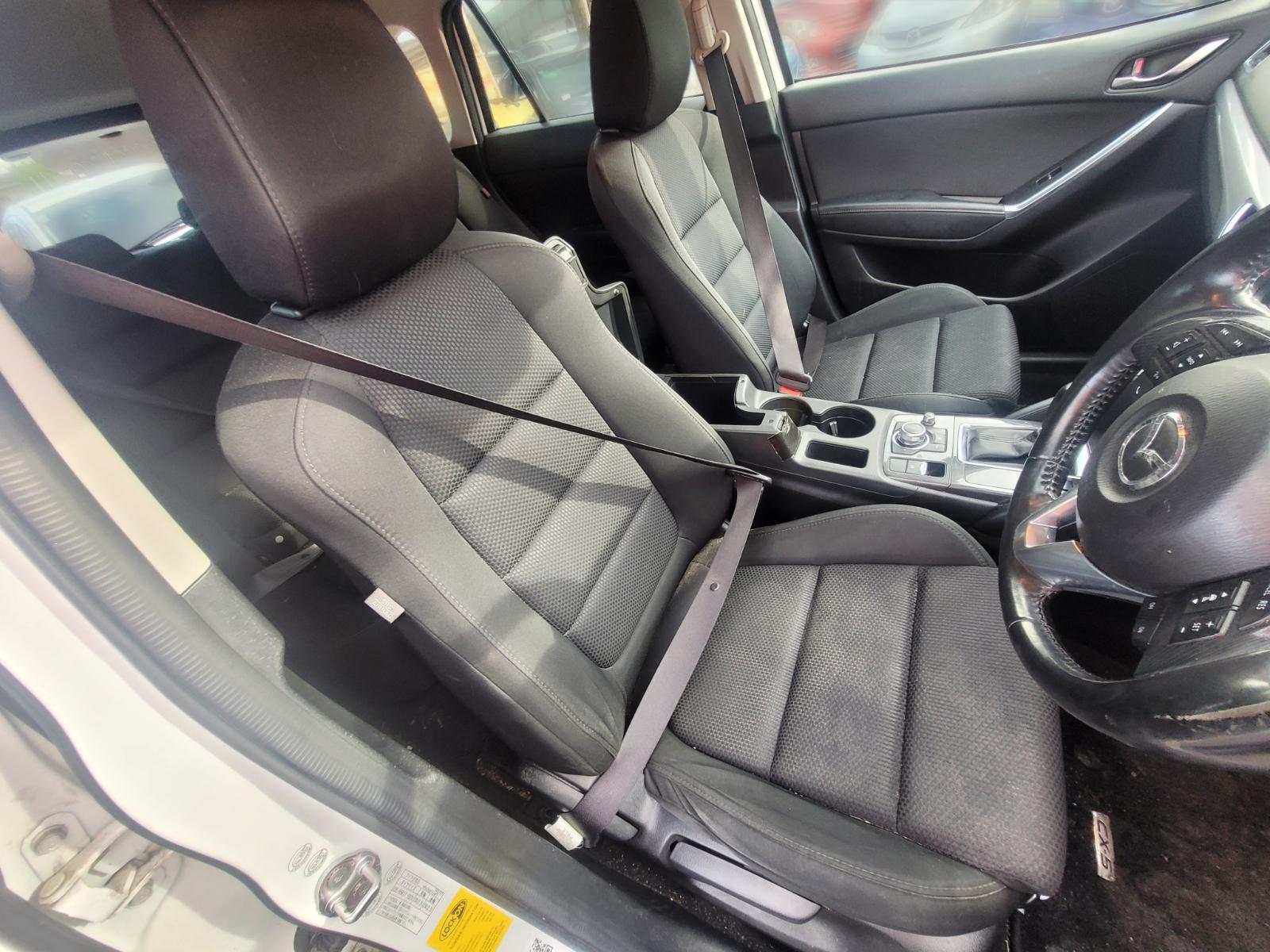 Seat_Belt_Stalk