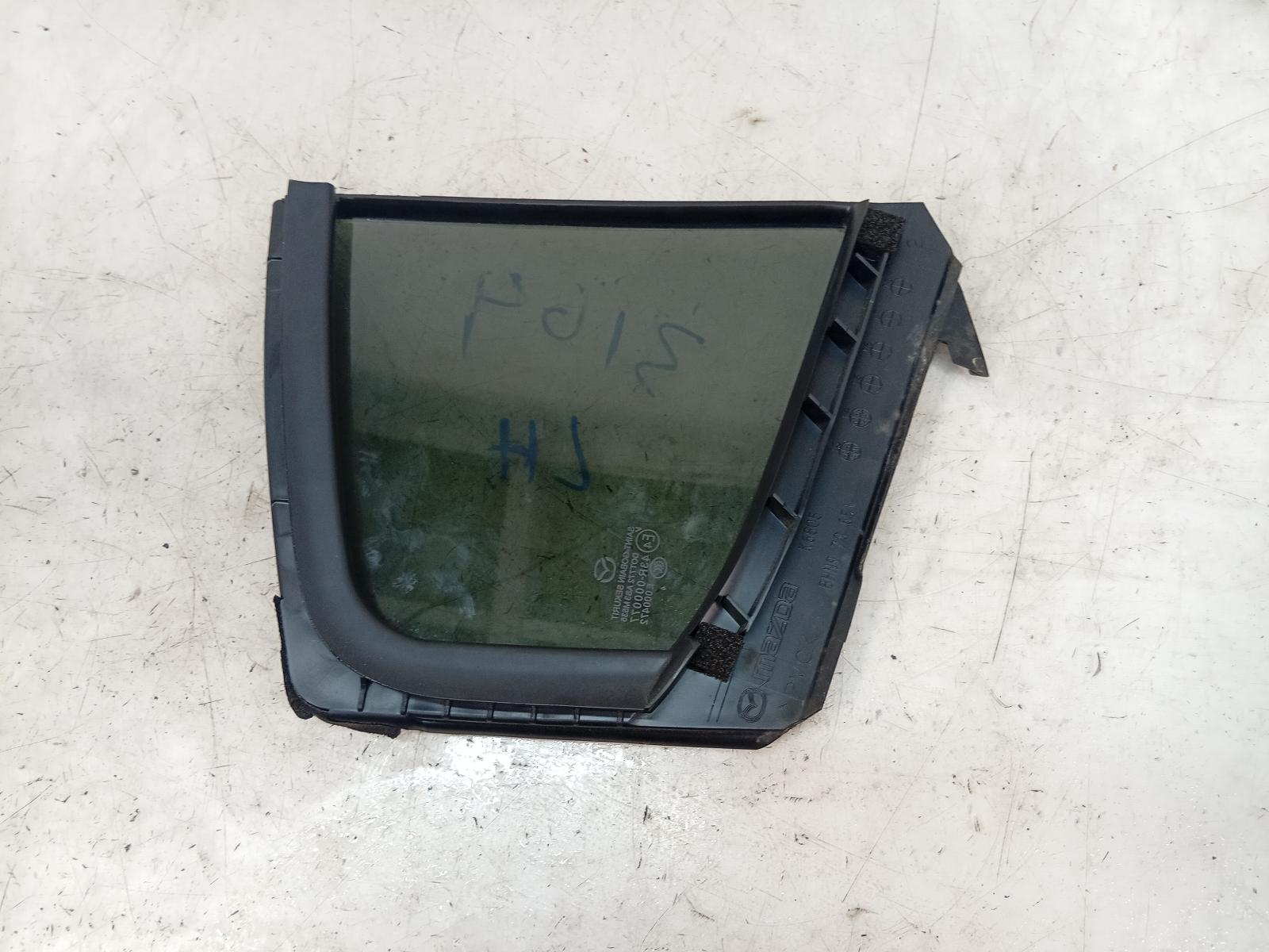Left_Rear_1q_Door_Glass