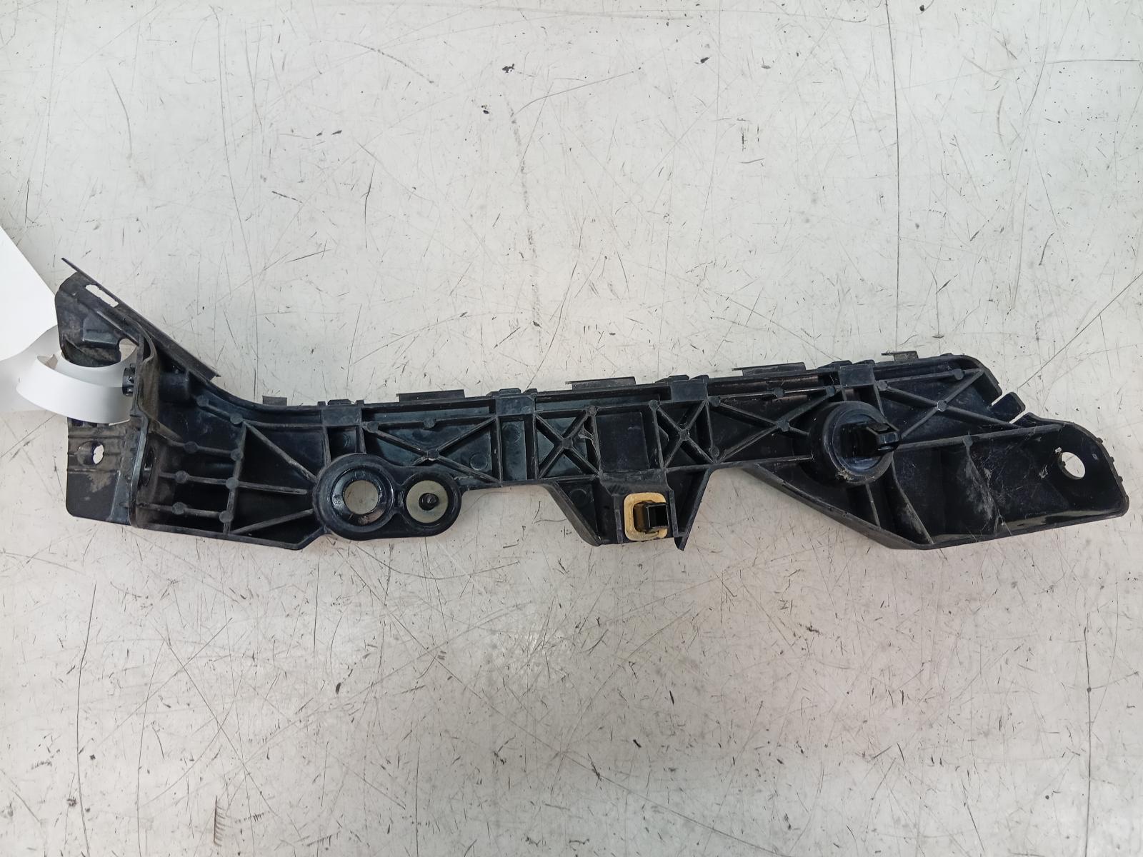 R_Bar_Bracket_Reinfo