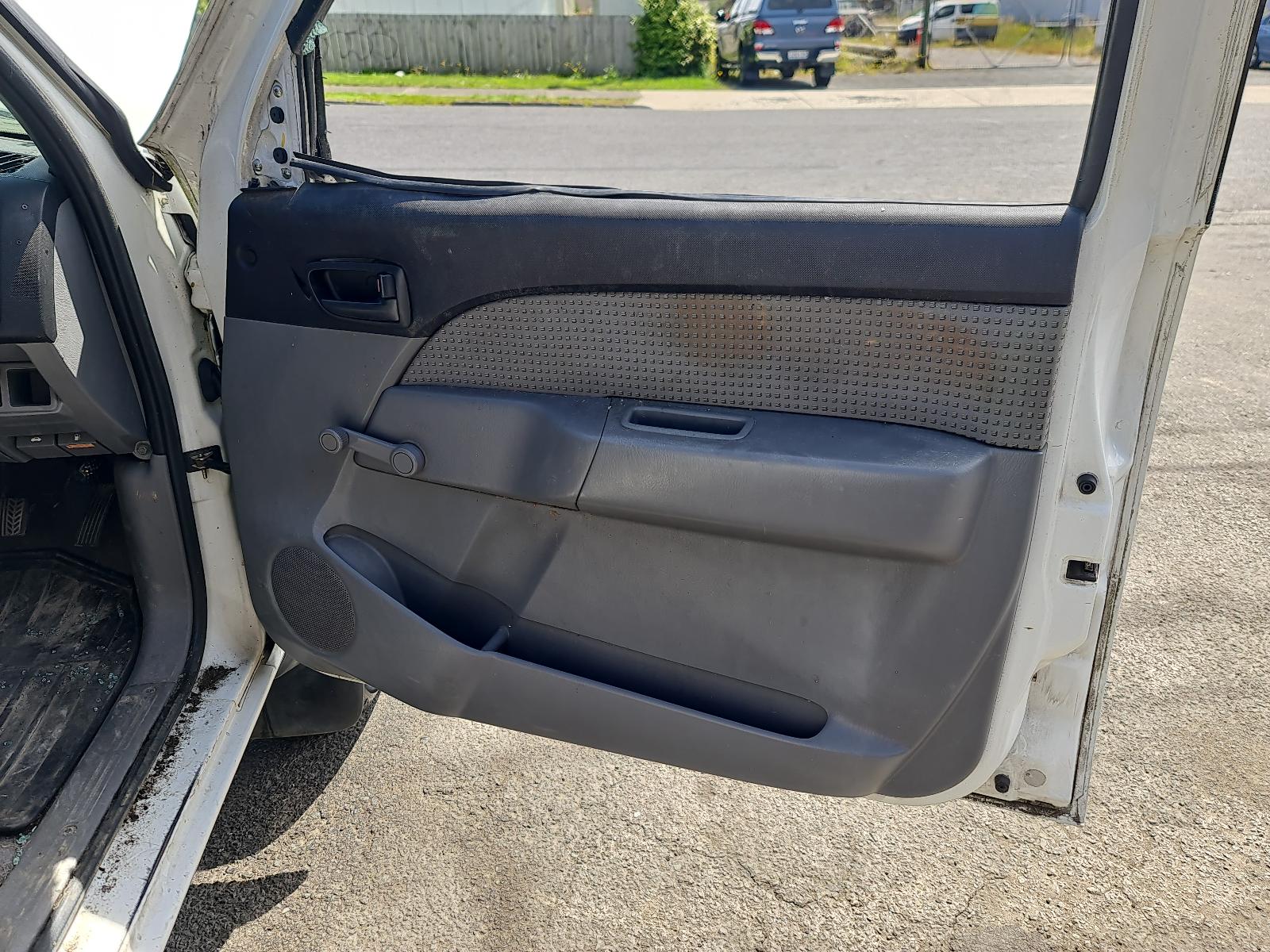 Mazda BT50 - UN 2006-2011