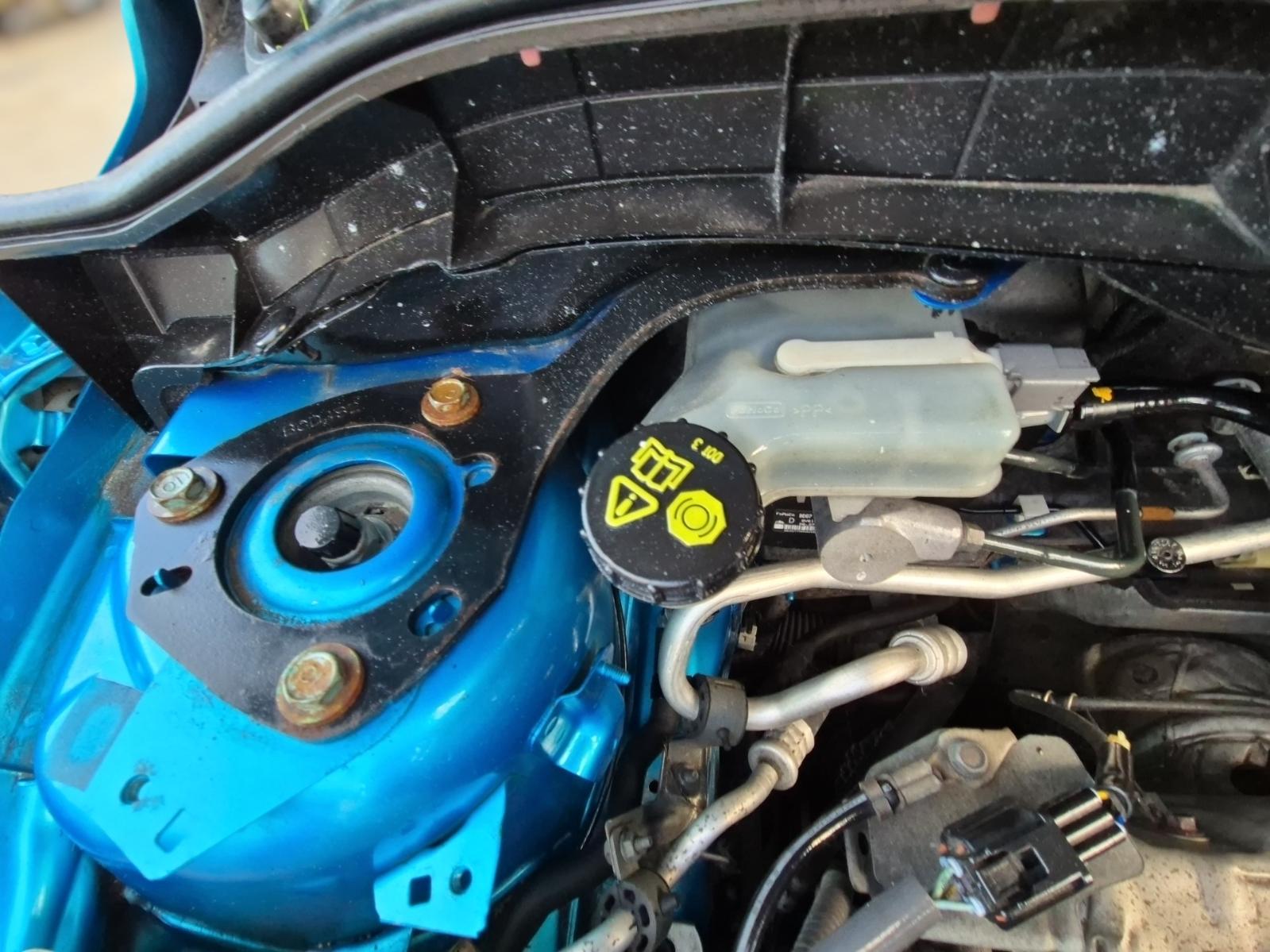 Master_Cylinder