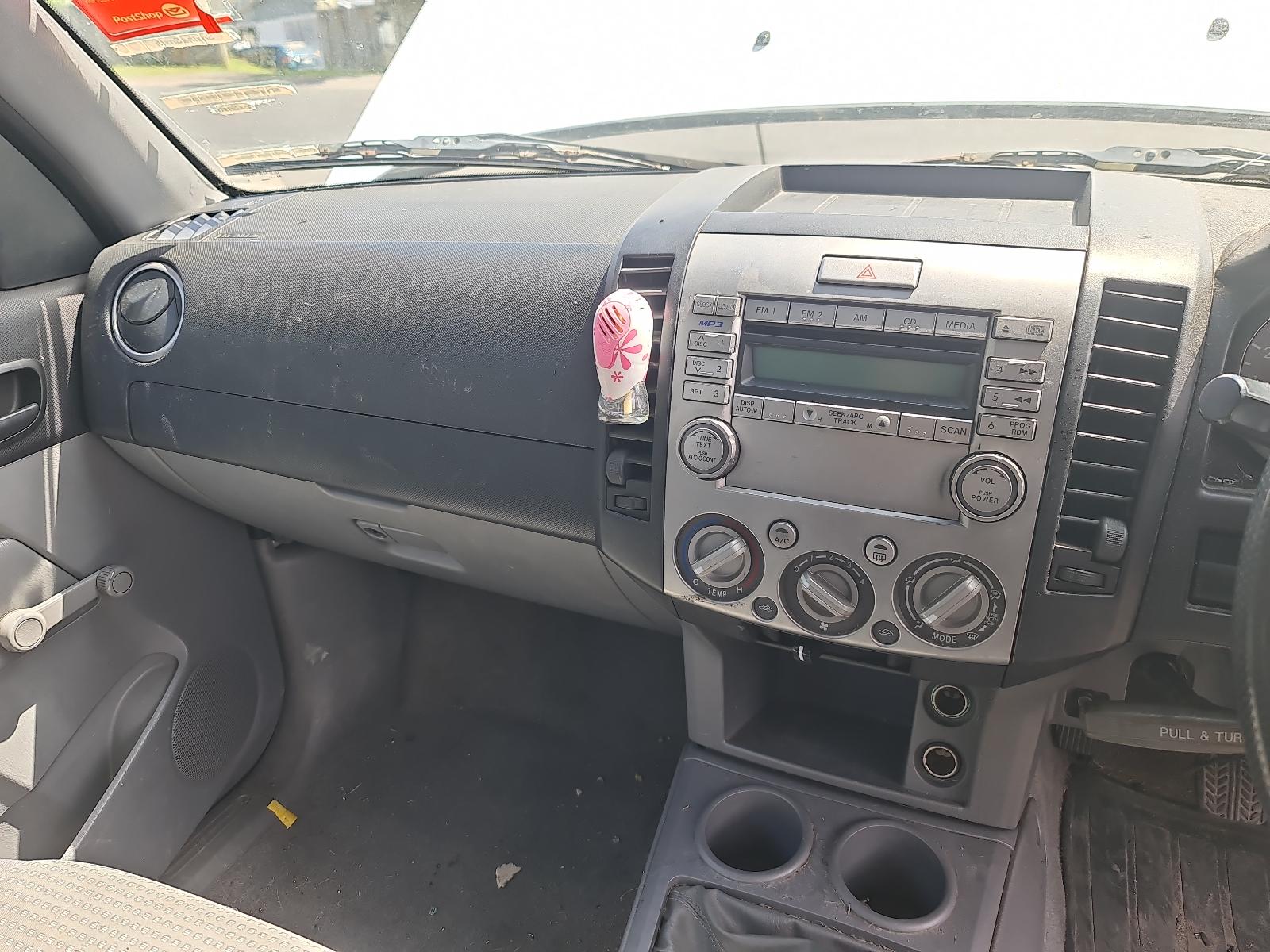 Mazda BT50 - UN 2006-2011