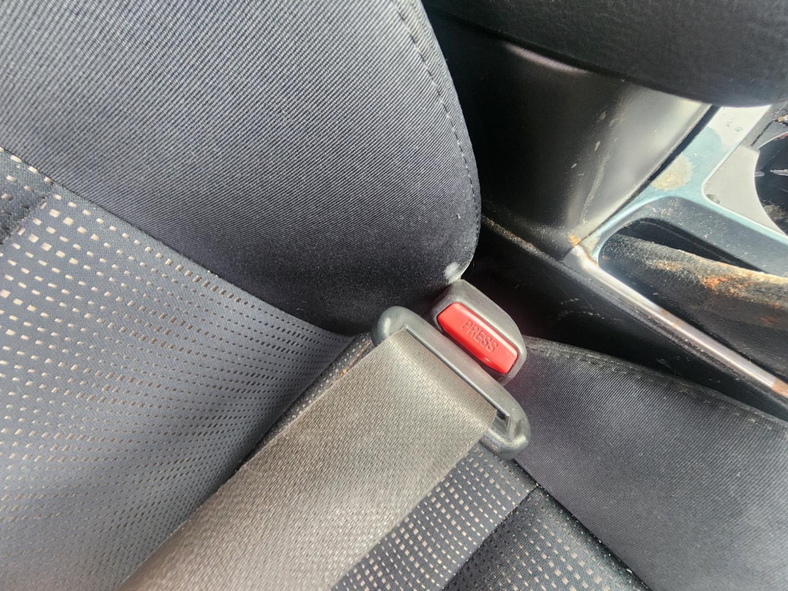 Seat_Belt_Stalk