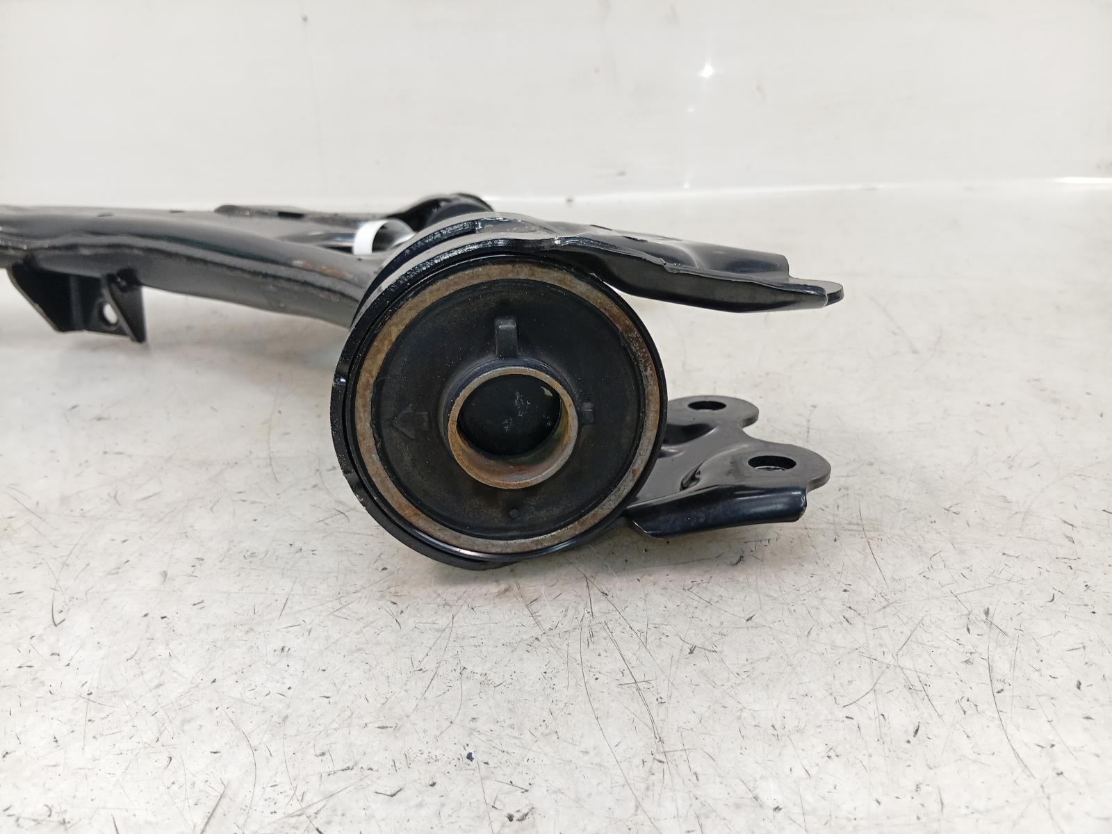 Right_Front_Lower_Control_Arm