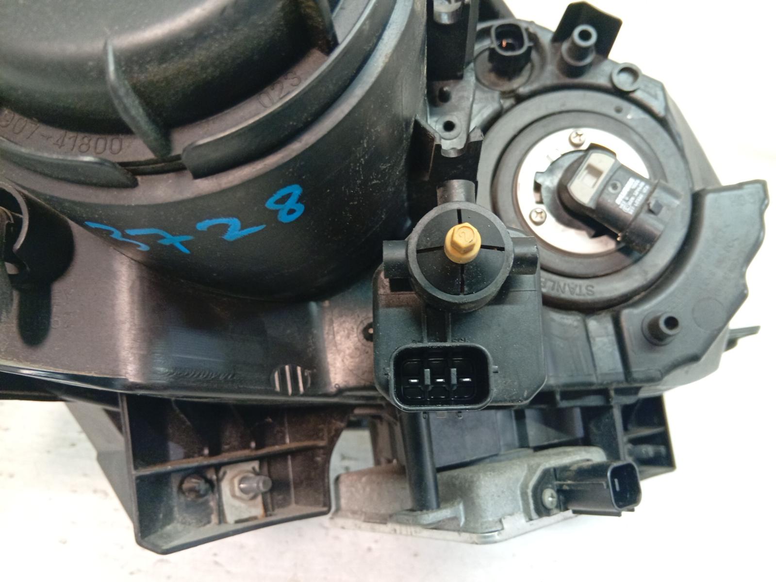 Left_Headlamp