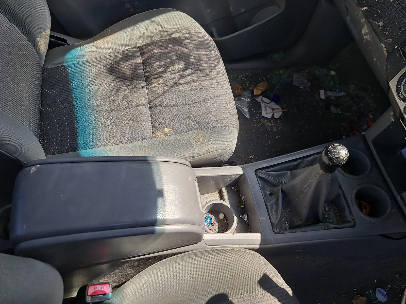 Mazda BT50 - UN 2006-2011