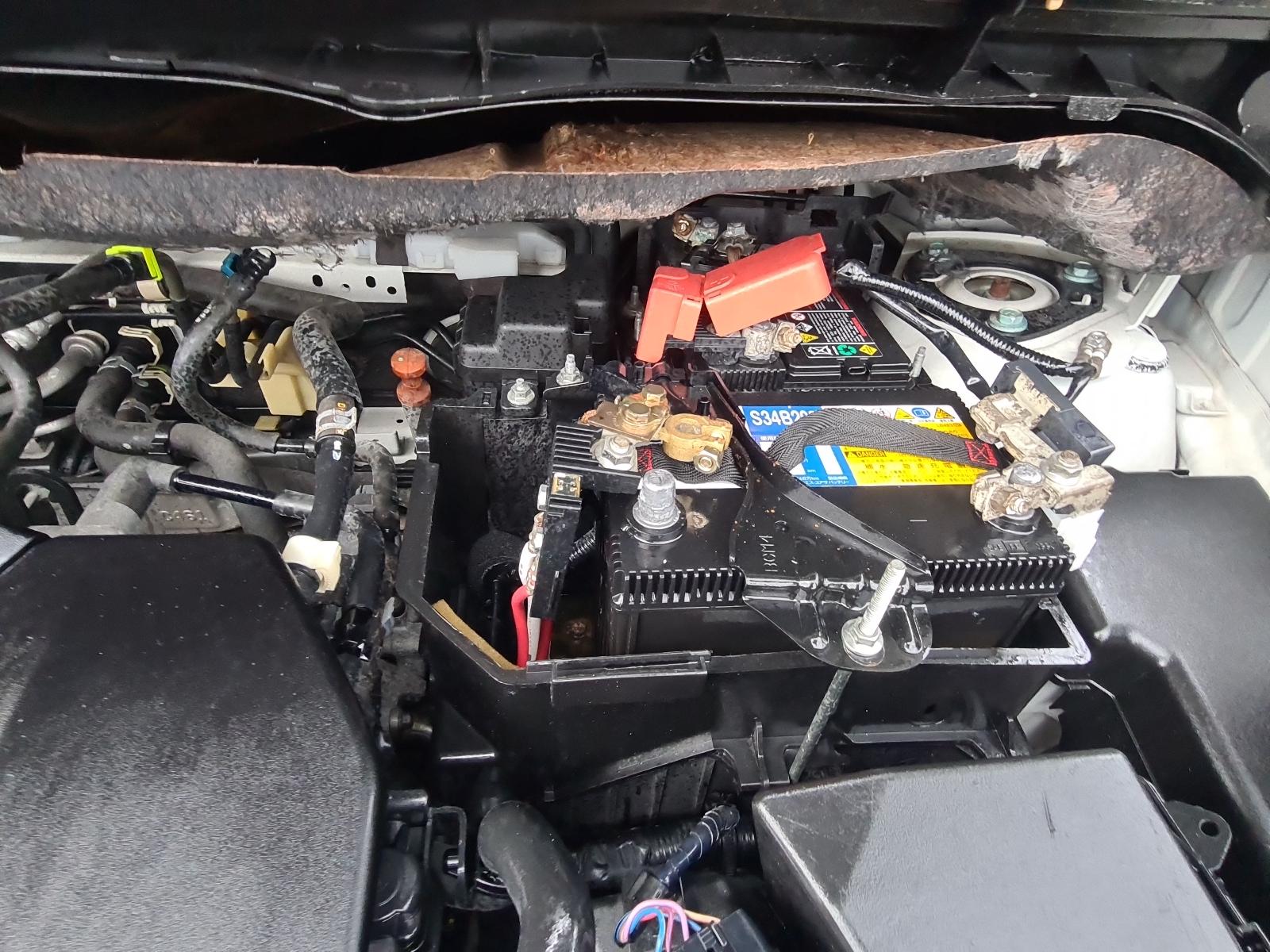 Mazda Biante - CC 2008-Present