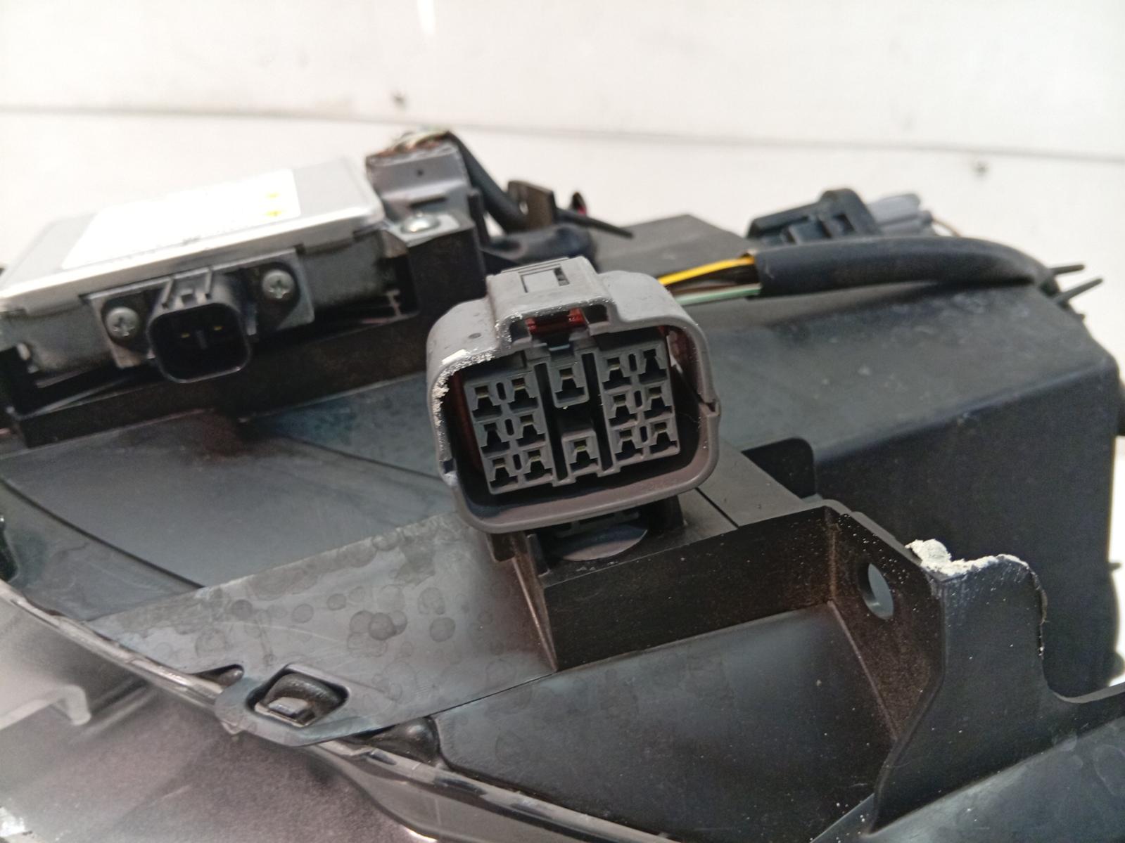 Right_Headlamp