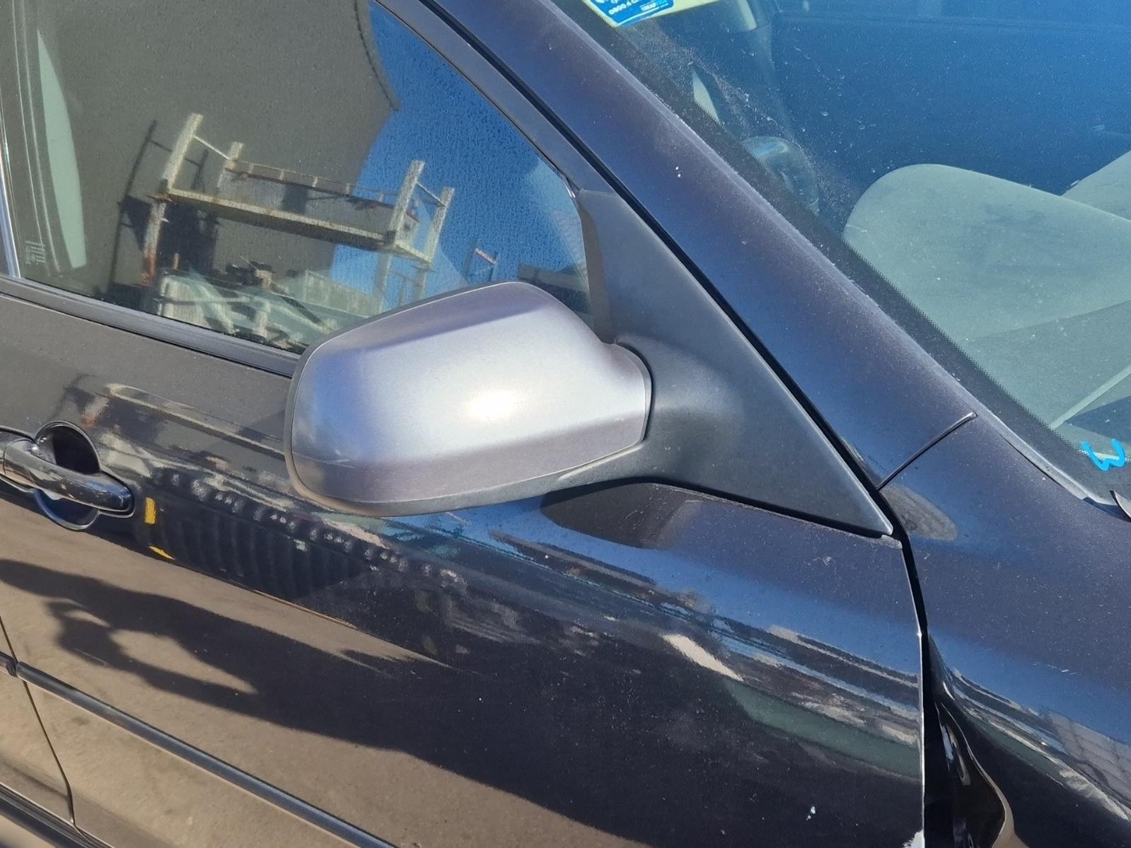 Right_Door_Mirror