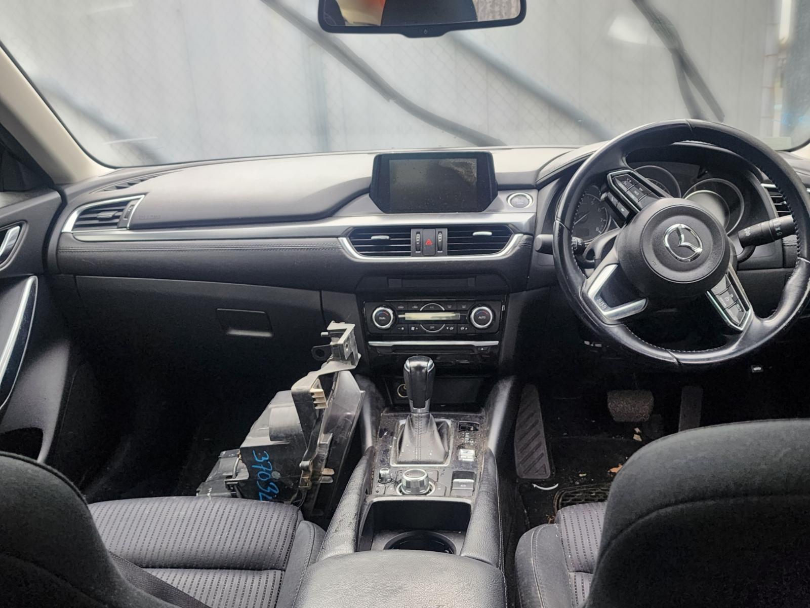 Glove_Box