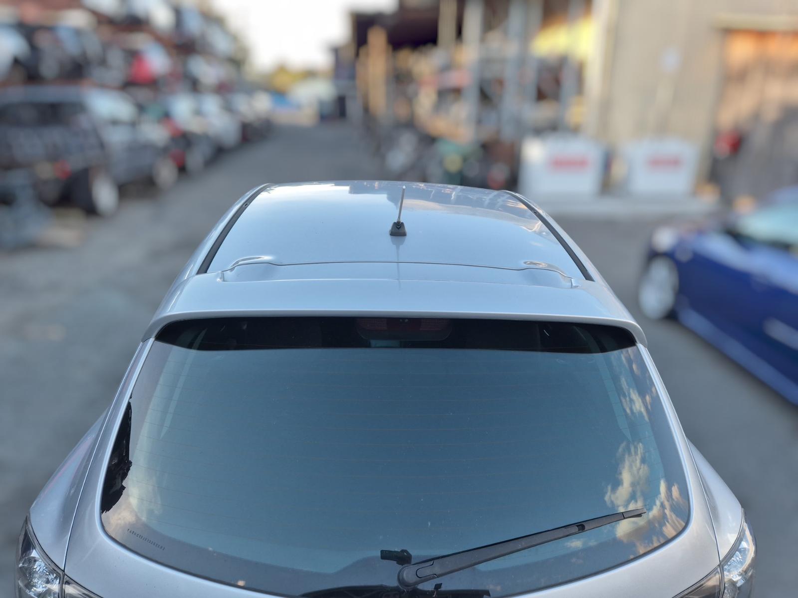 Rear_Spoiler