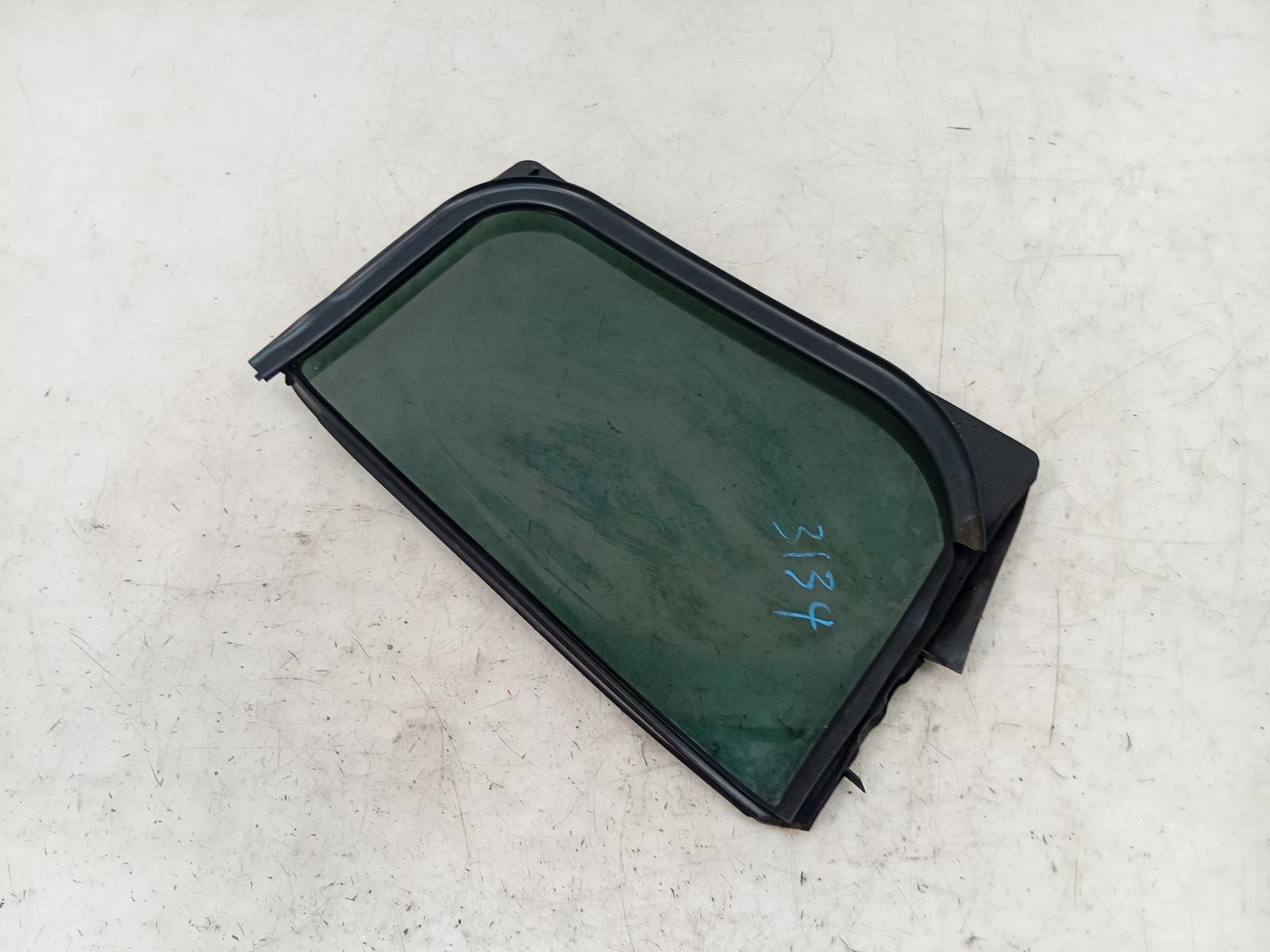 Right_Rear_1q_Door_Glass