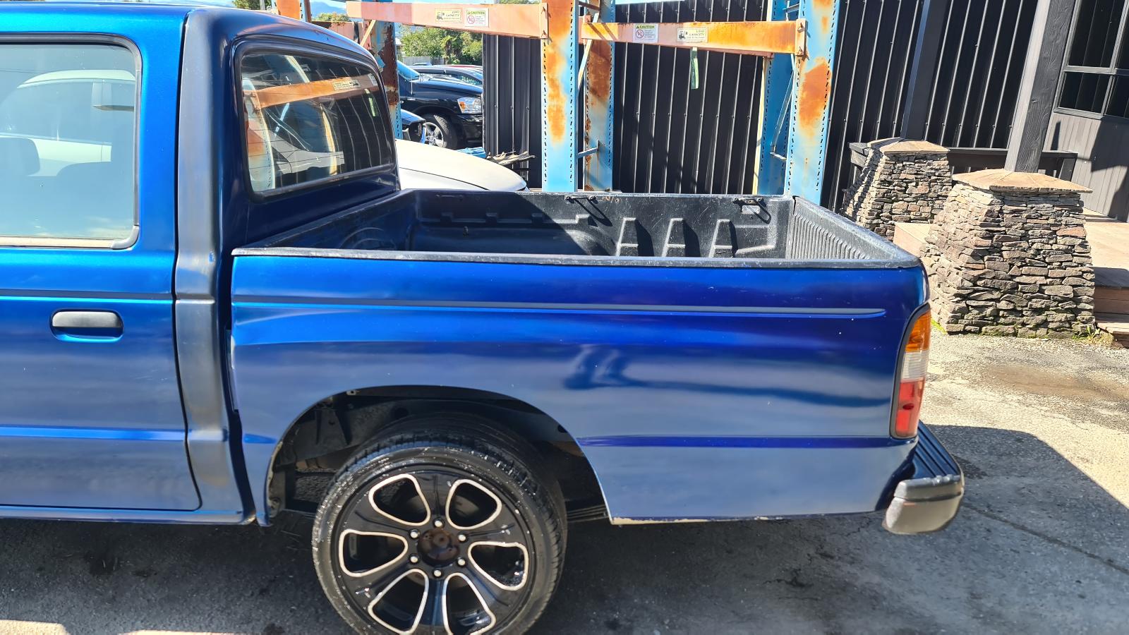 Mazda Bounty - UN 1999-2006