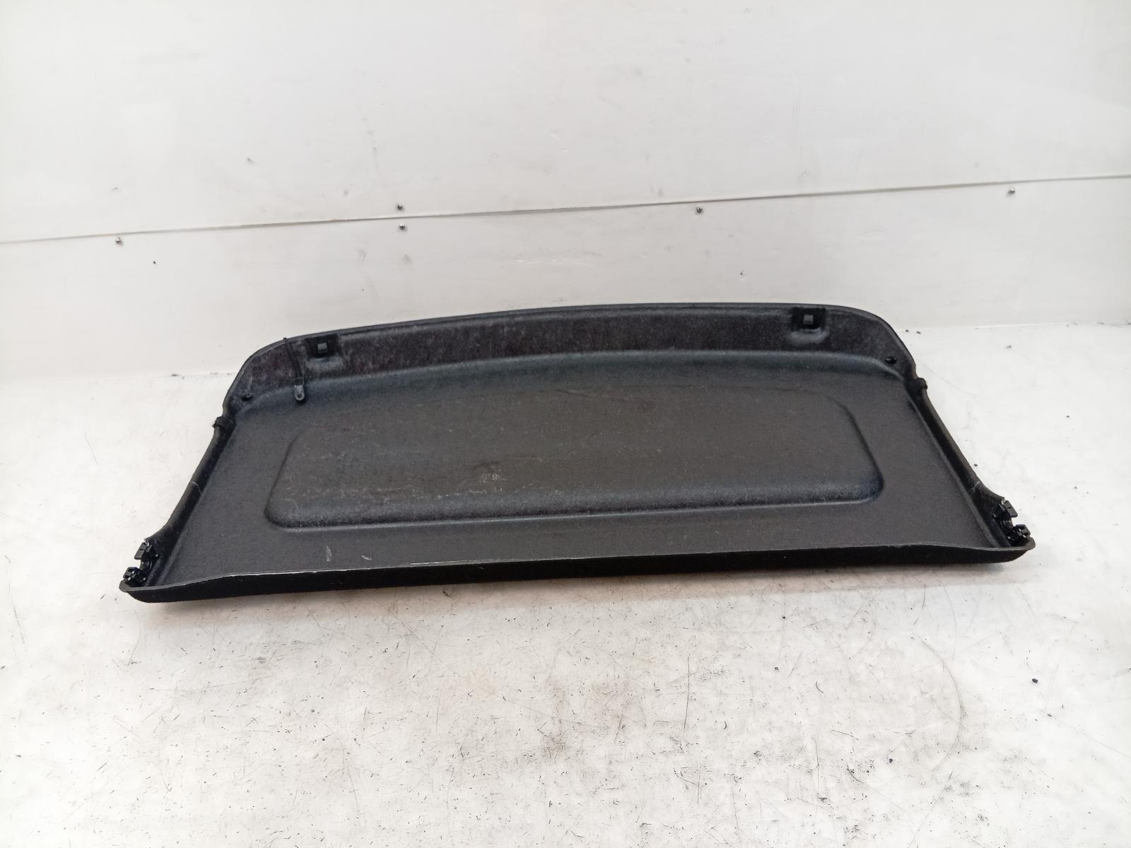 Parcel_Shelf_Cargo_Blind