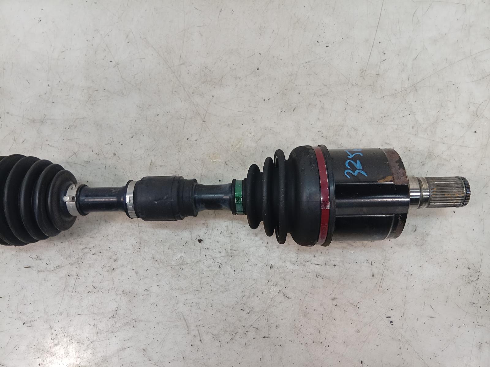 Left_Driveshaft