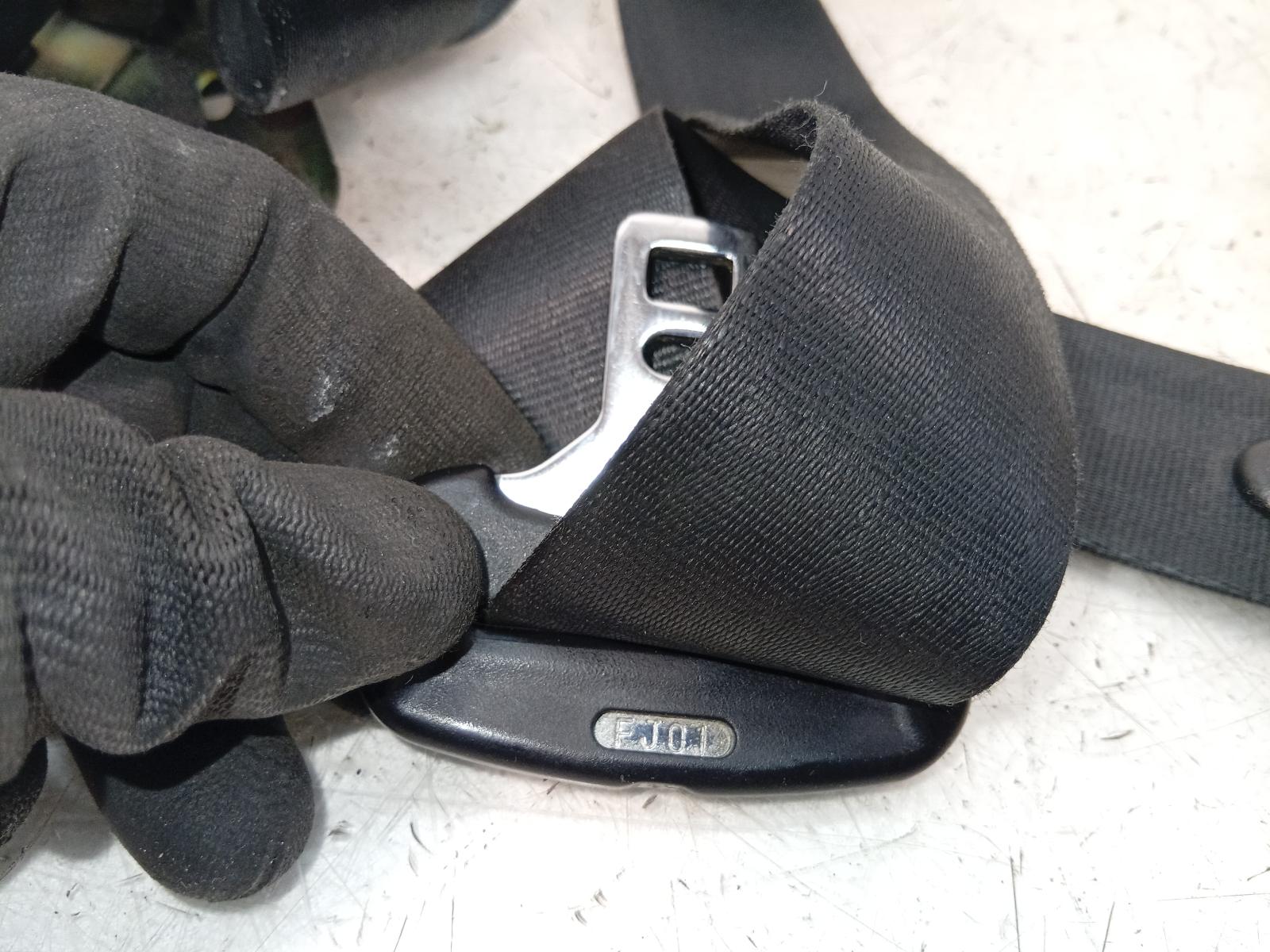Seat_Belt_Stalk