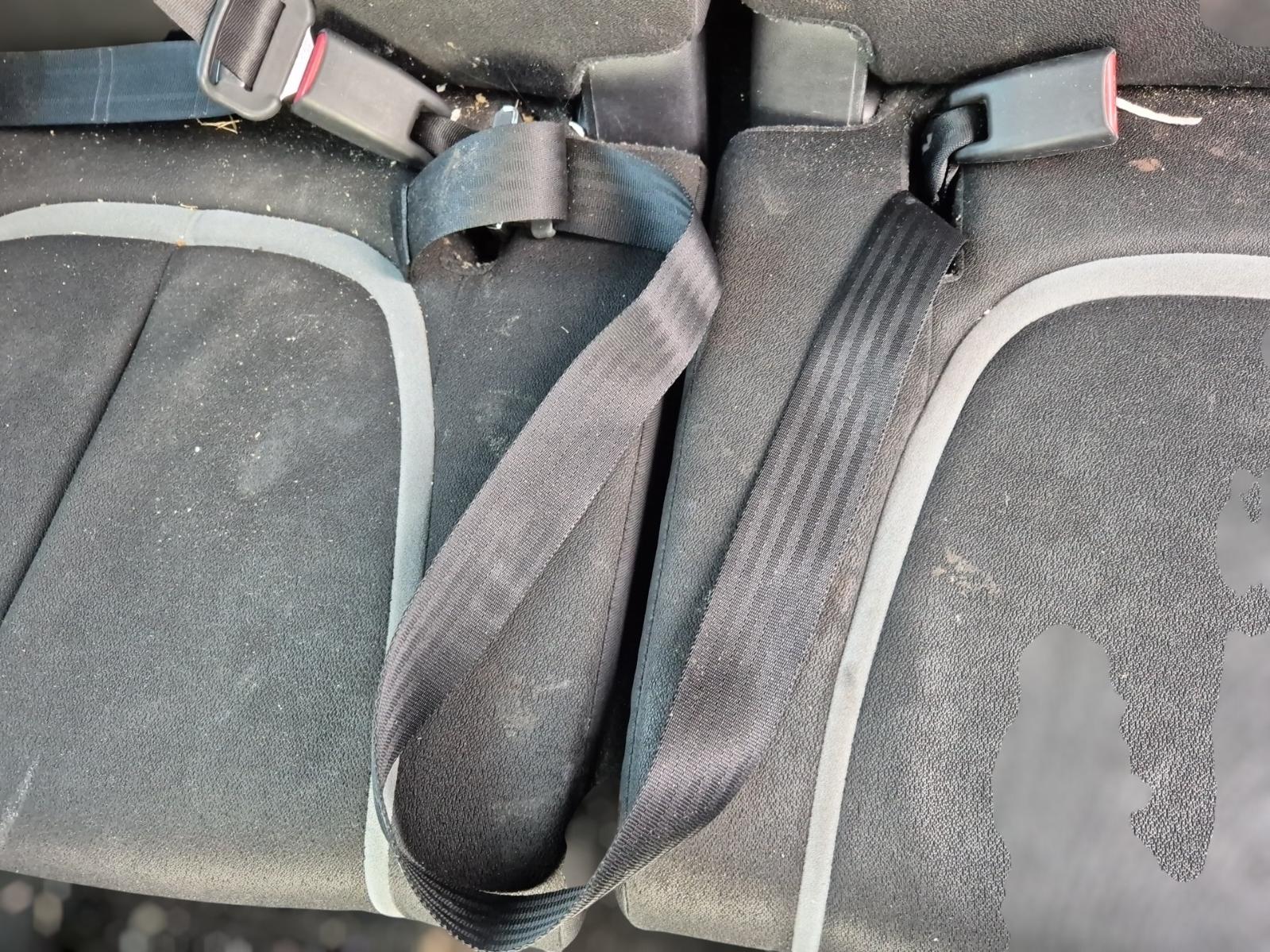 Seat_Belt_Stalk