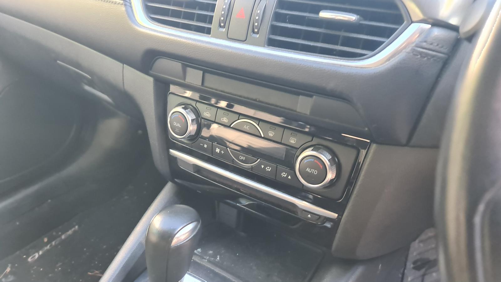 Mazda Mazda6 - GL 16-