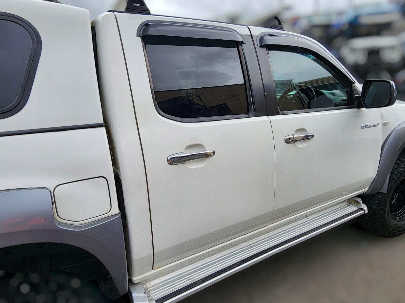 Right Rear Door Sliding