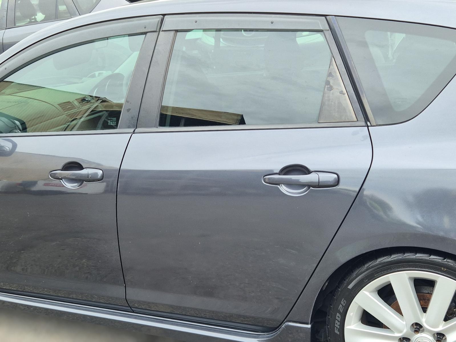 Left_Rear_Door_Sliding