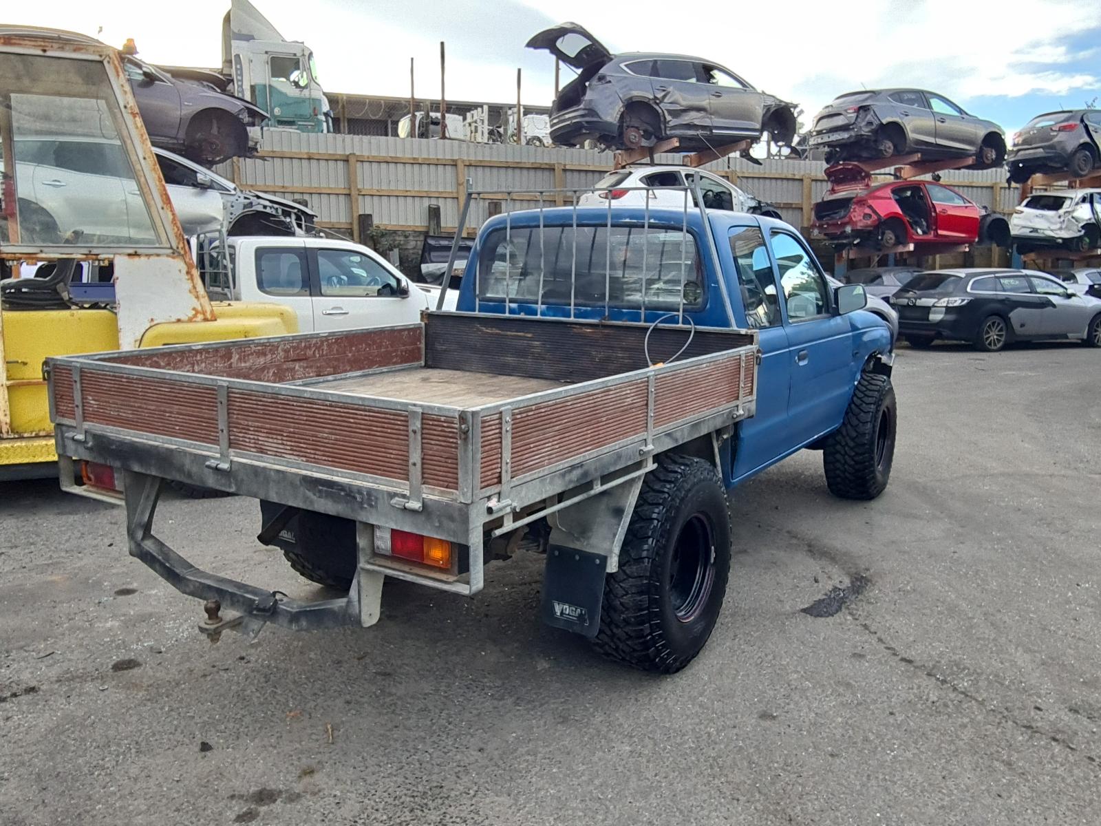 Mazda Bounty - UN 1999-2006