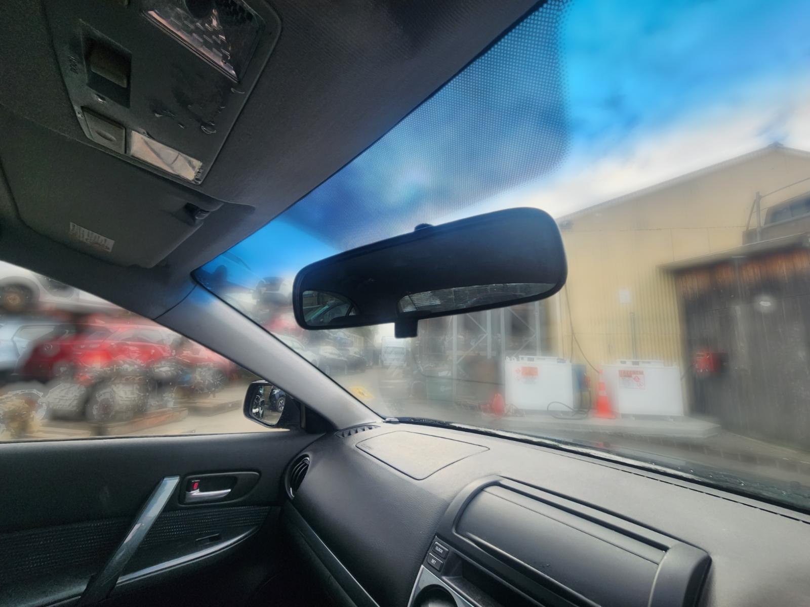 Interior_Mirror