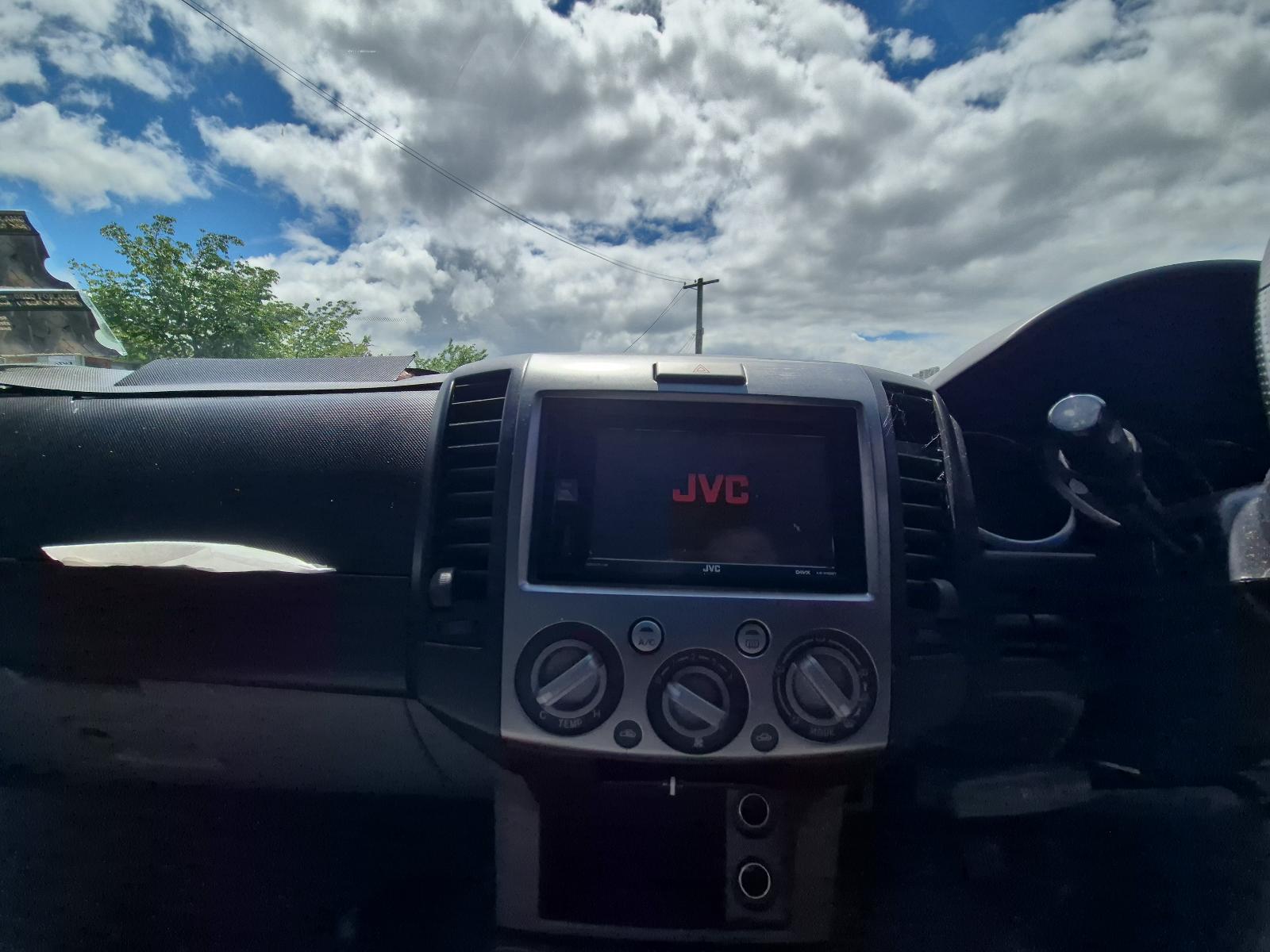 Mazda BT50 - UN 2006-2011