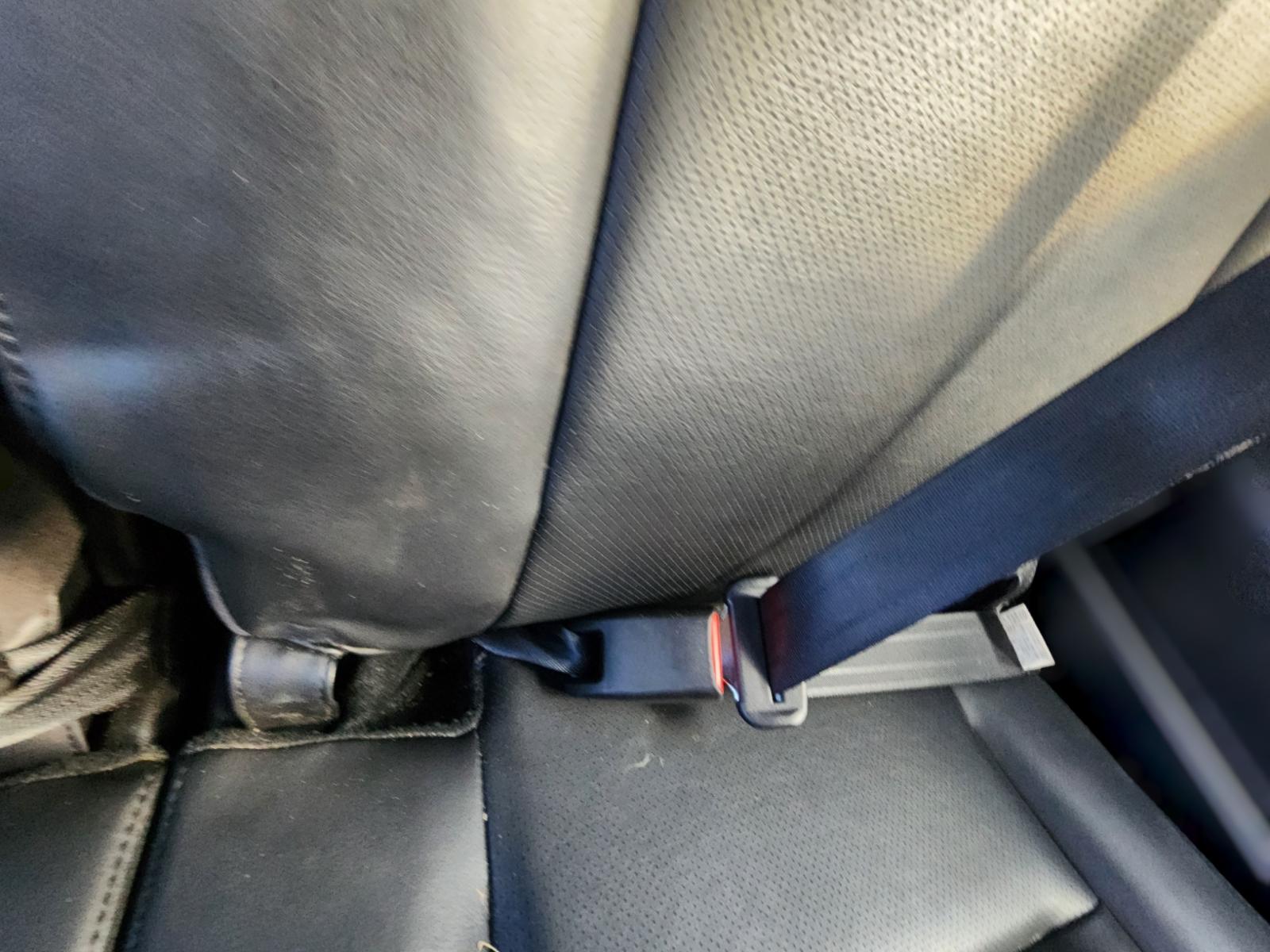 Seat_Belt_Stalk