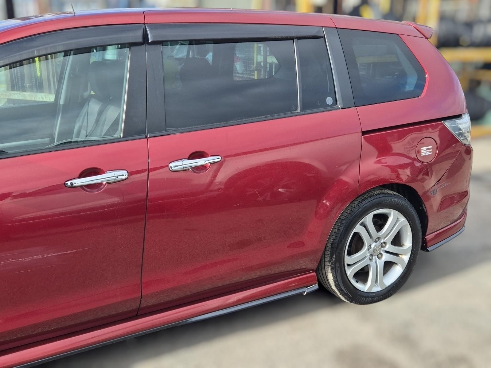 Left_Rear_Door_Sliding