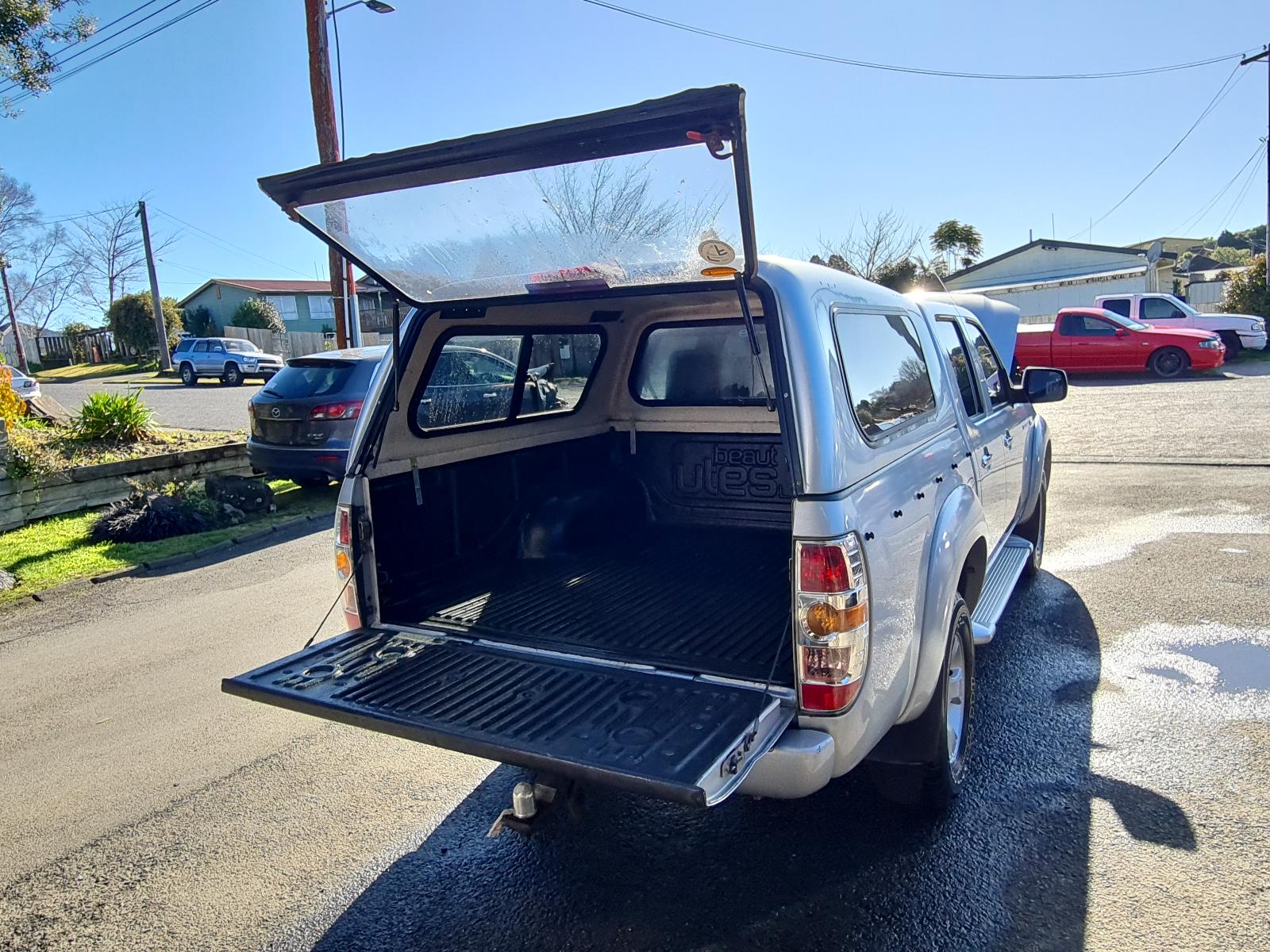 Mazda BT50 - UN 2006-2011