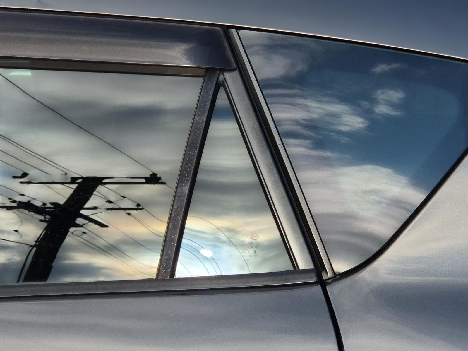 Left_Rear_1q_Door_Glass