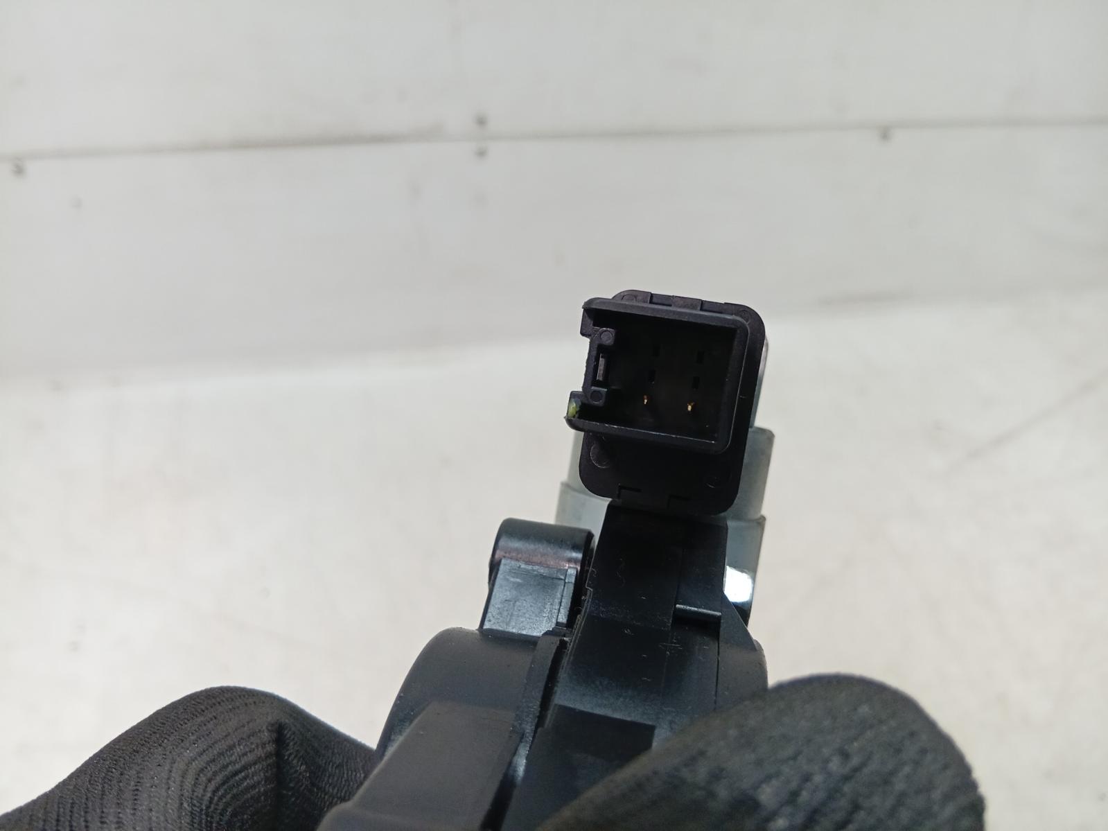 Left_Front_Window_Reg_Motor