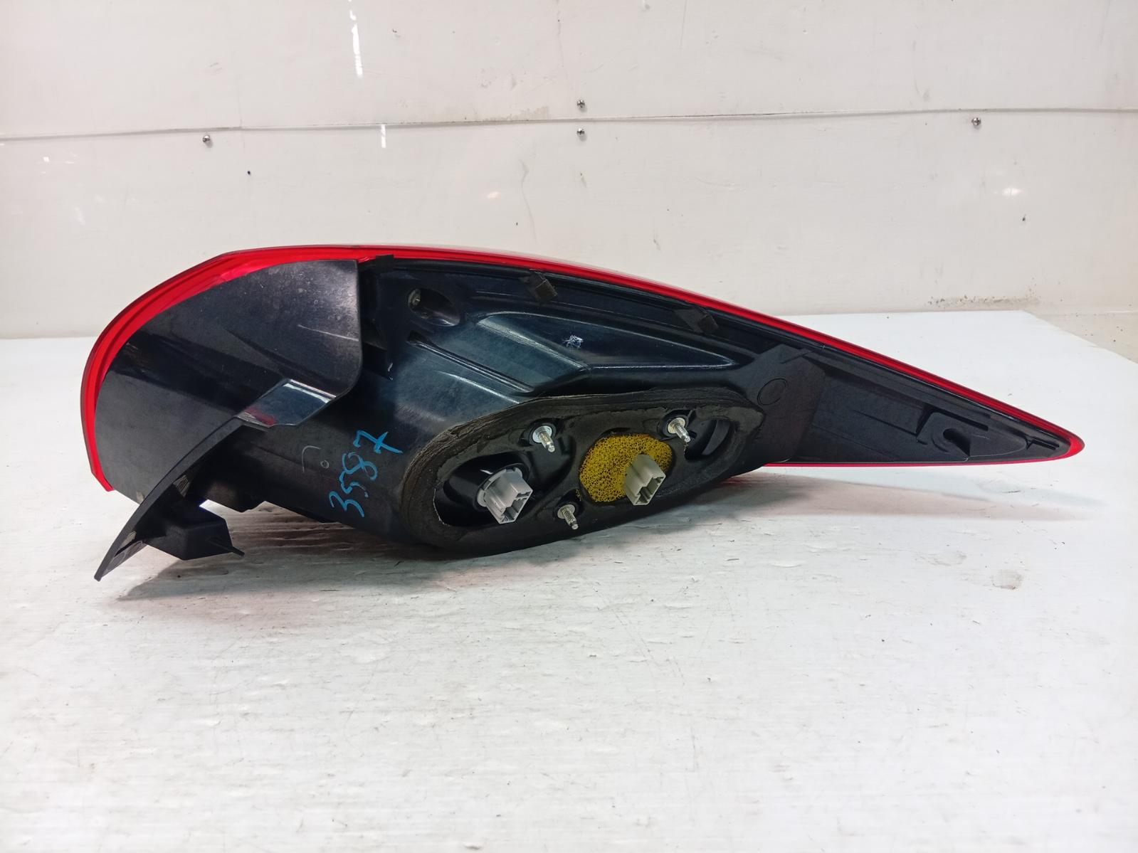 Left_Taillight