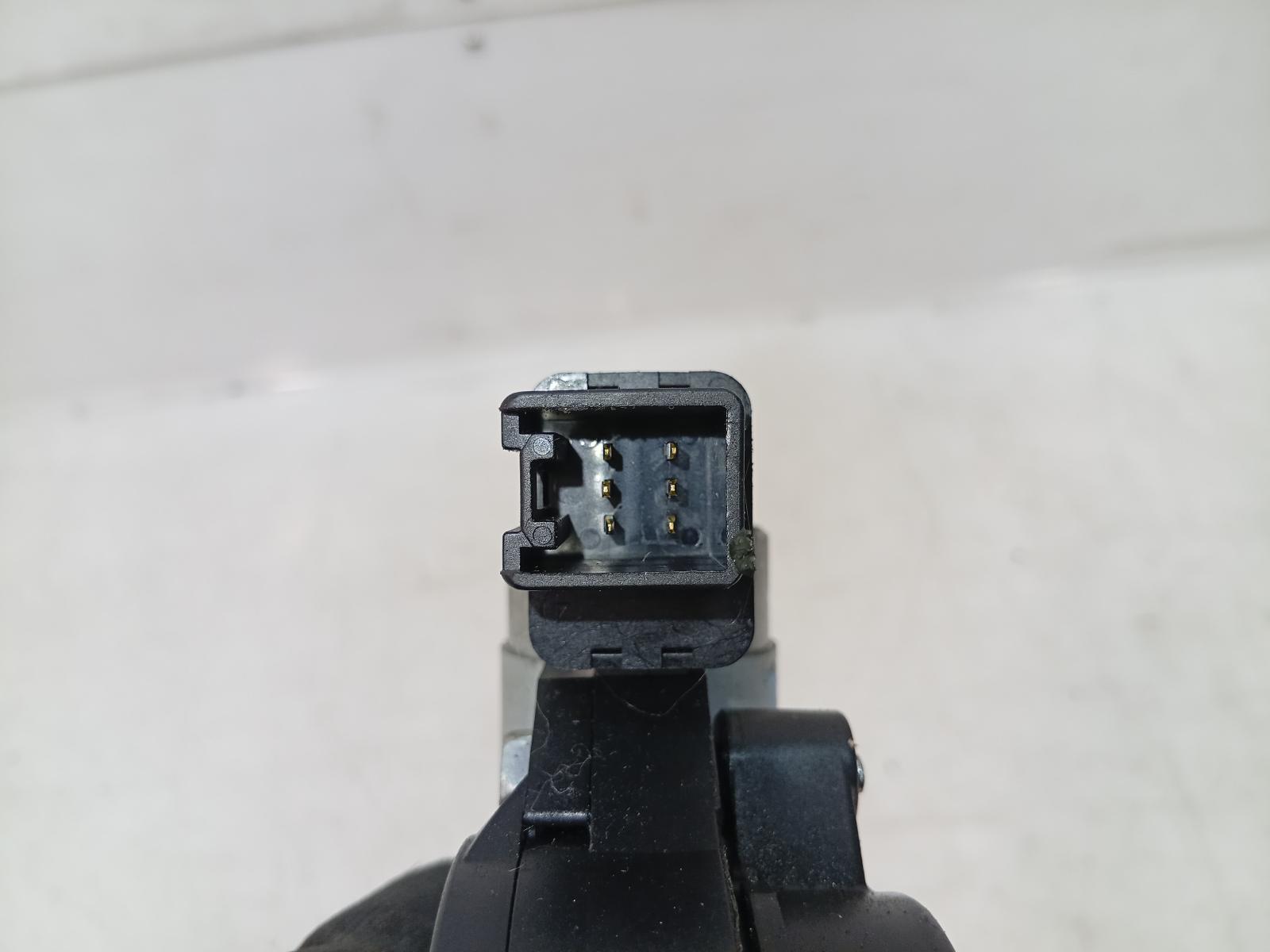 Right_Front_Window_Reg_Motor